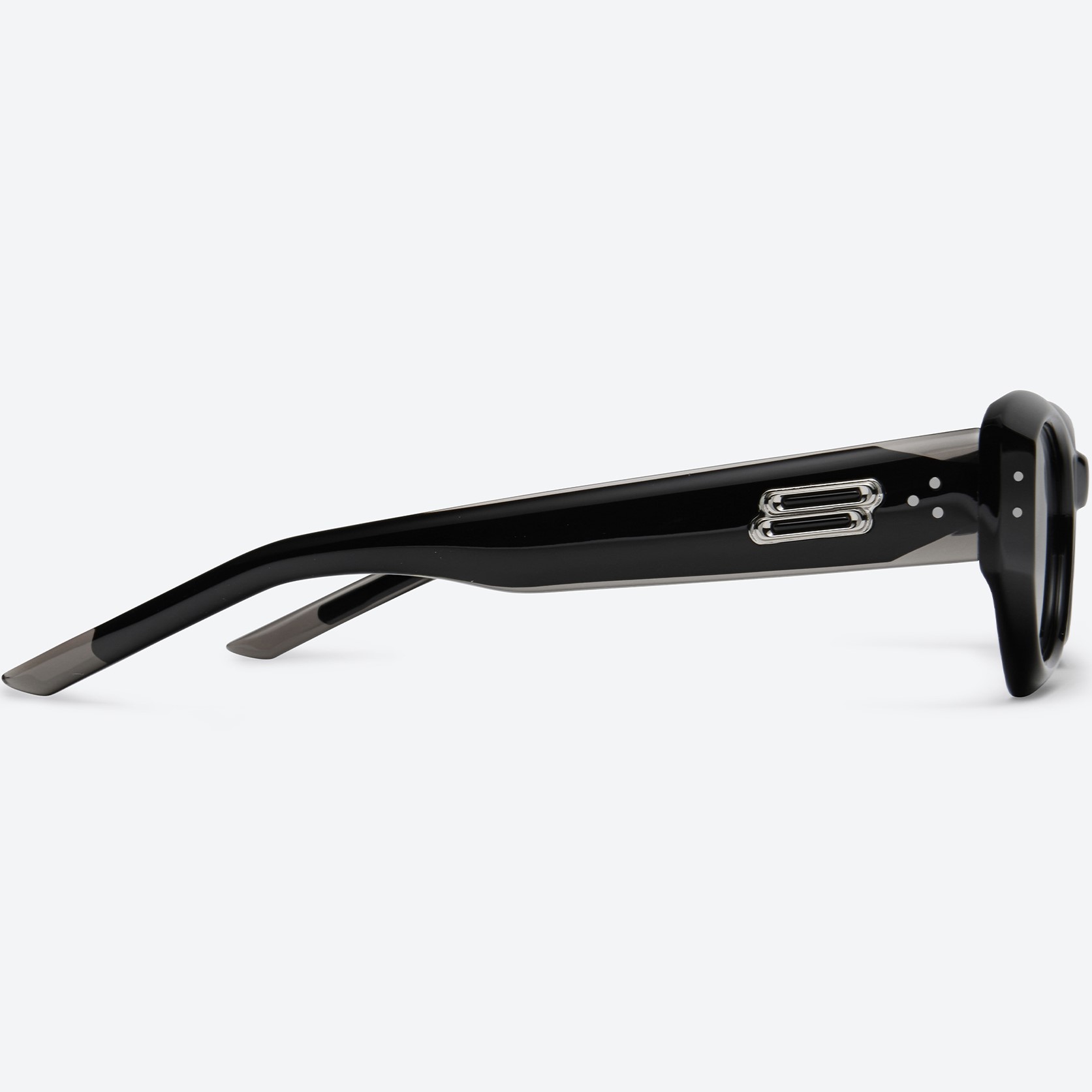 Kính mát Gentle Monster Benven 01 Black Acetate Frame 5