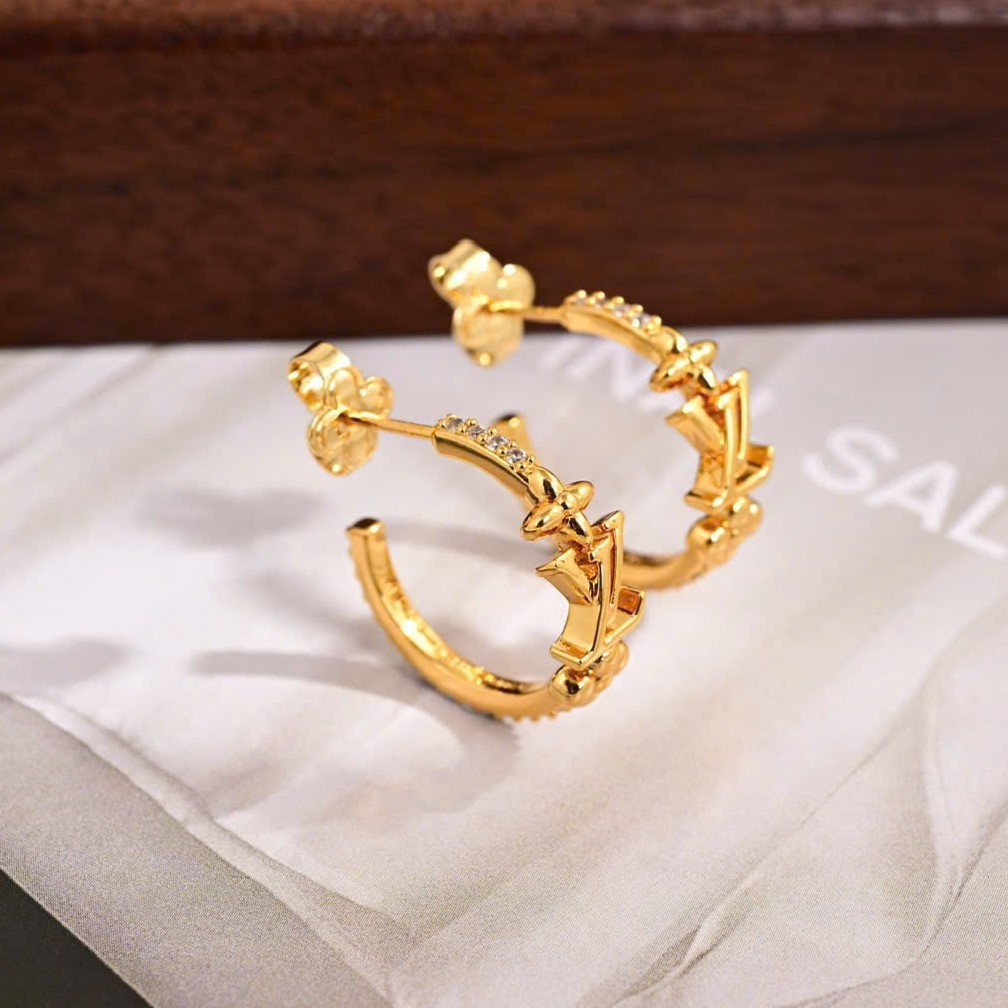Bông tai LV Iconic Earrings LV Initials and Monogram Flower Signatures 10