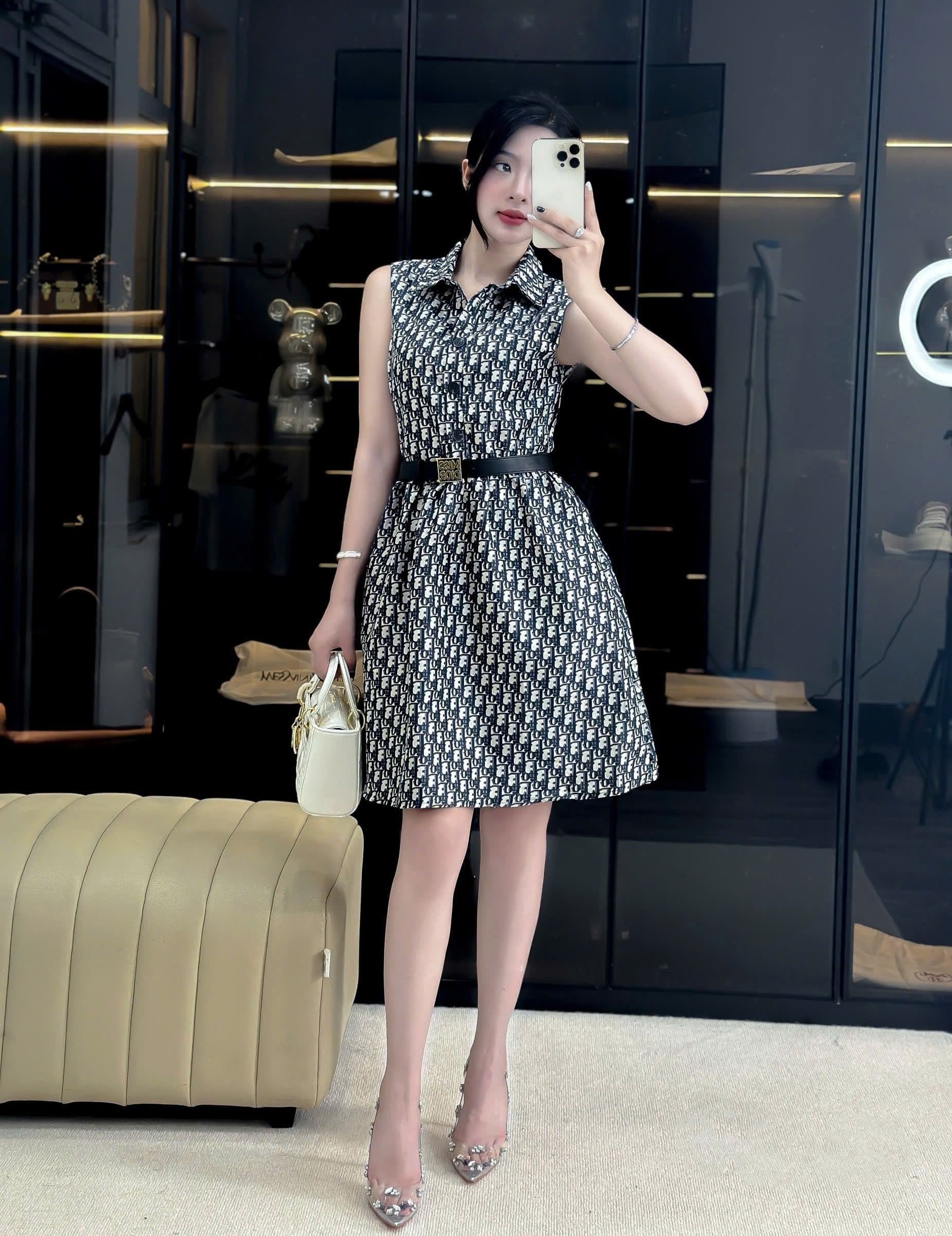 Áo đầm nữ dáng xòe Dior kèm thắt lưng 6