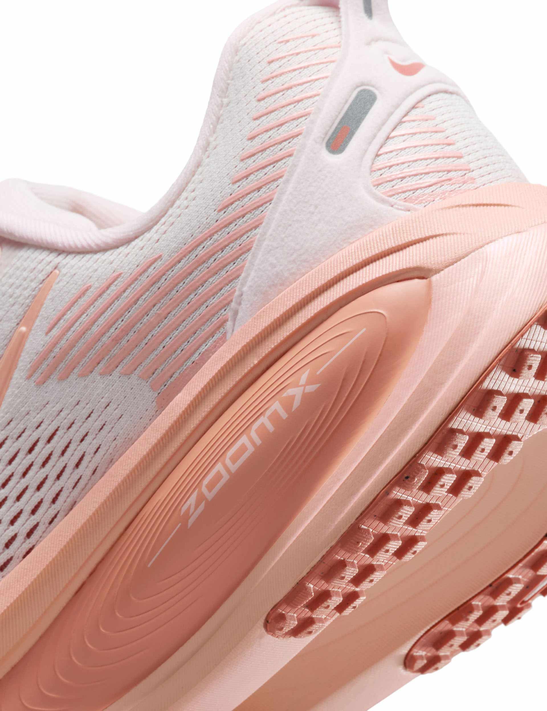 Giày thể thao Nike nữ Vomero 18 Running Shoes Light Soft Pink Madder Root HM6804-601 10