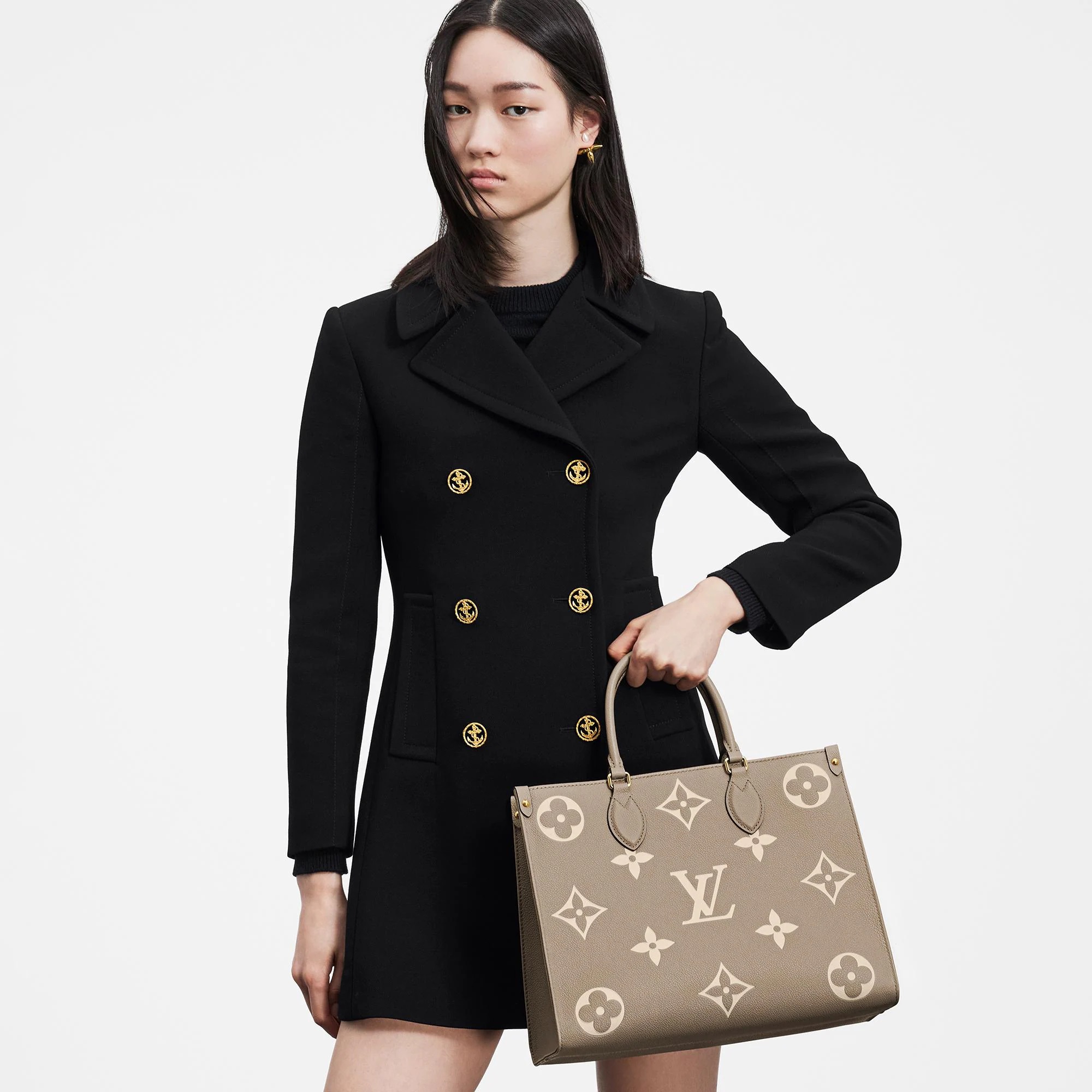 Túi xách Louis Vuitton Onthego MM Tote Bag Bicolor Monogram Empreinte Leather Tourterelle Grey M45494 10