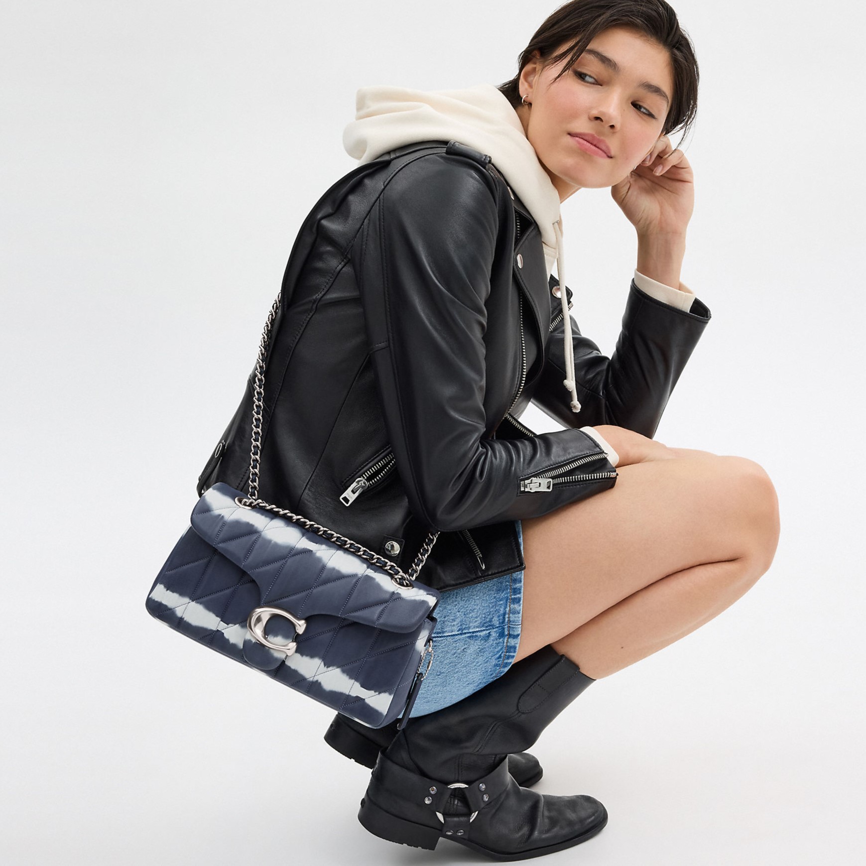 TÚI XÁCH ĐEO CHÉO NỮ COACH TABBY SHOULDER BAG 26 WITH QUILTING AND TIE DYE CU083 8