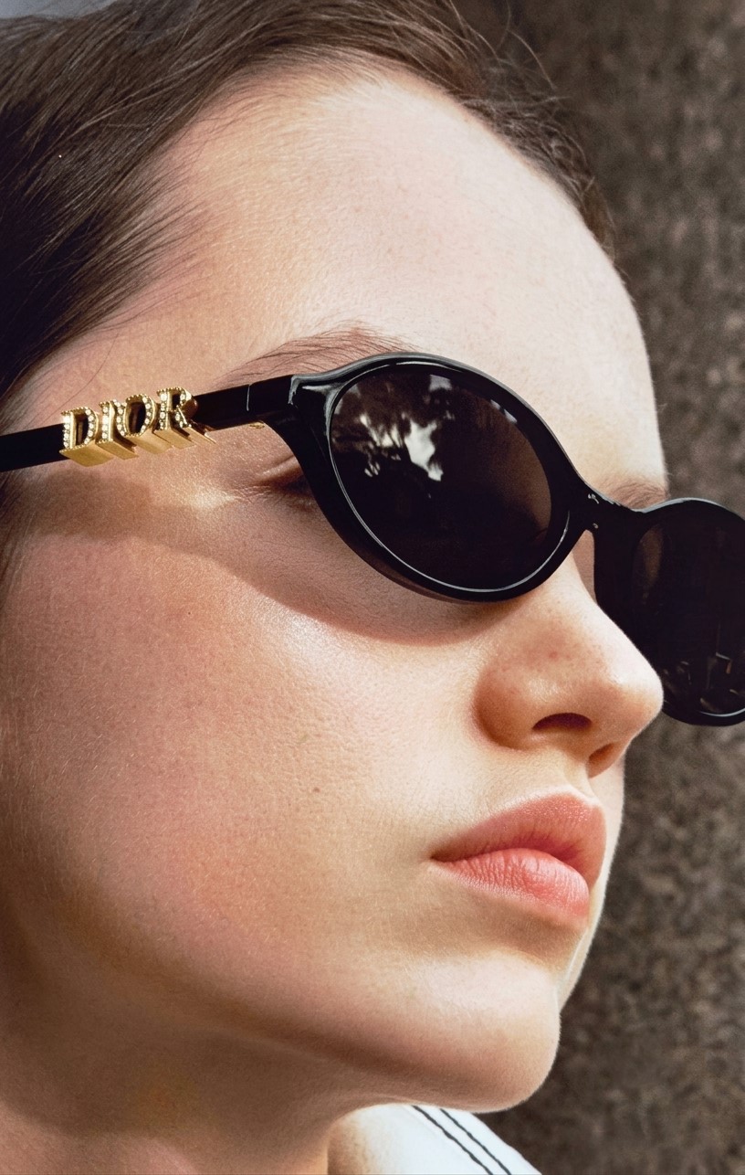 Mắt kính đen DiorTreasure R1I Black Oval Sunglasses 13