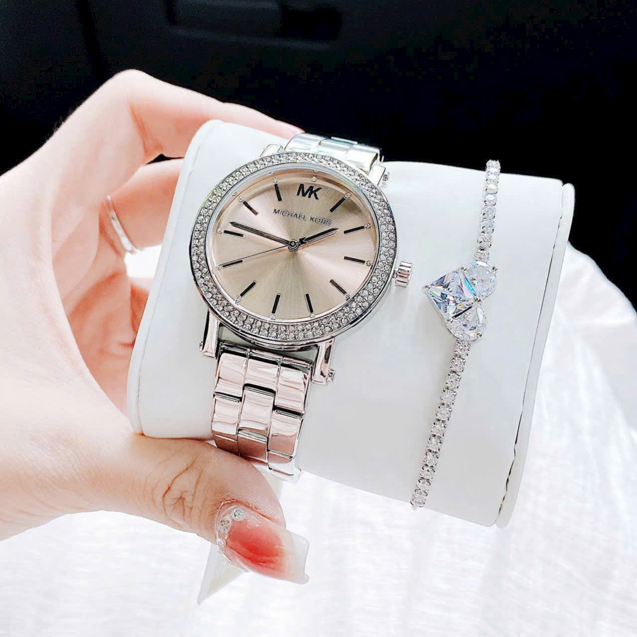 Đồng hồ đeo tay nữ Michael Kors Corey Three Hand Pink Dial Silver Steel Strap Watch for Women MKO1050 1