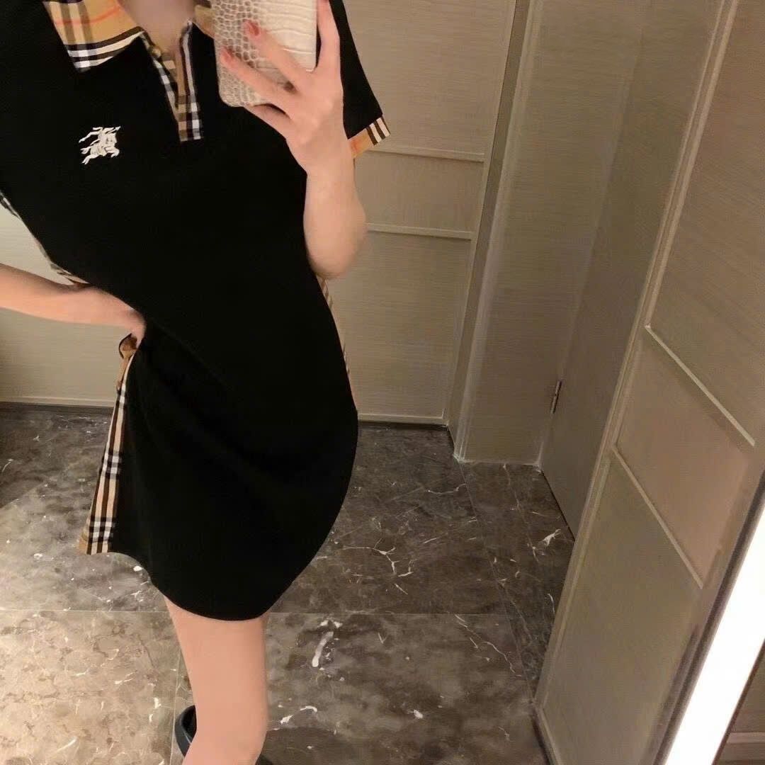 Đầm suông nữ thun tay ngắn cổ polo phối họa tiết hãng Burberry 7