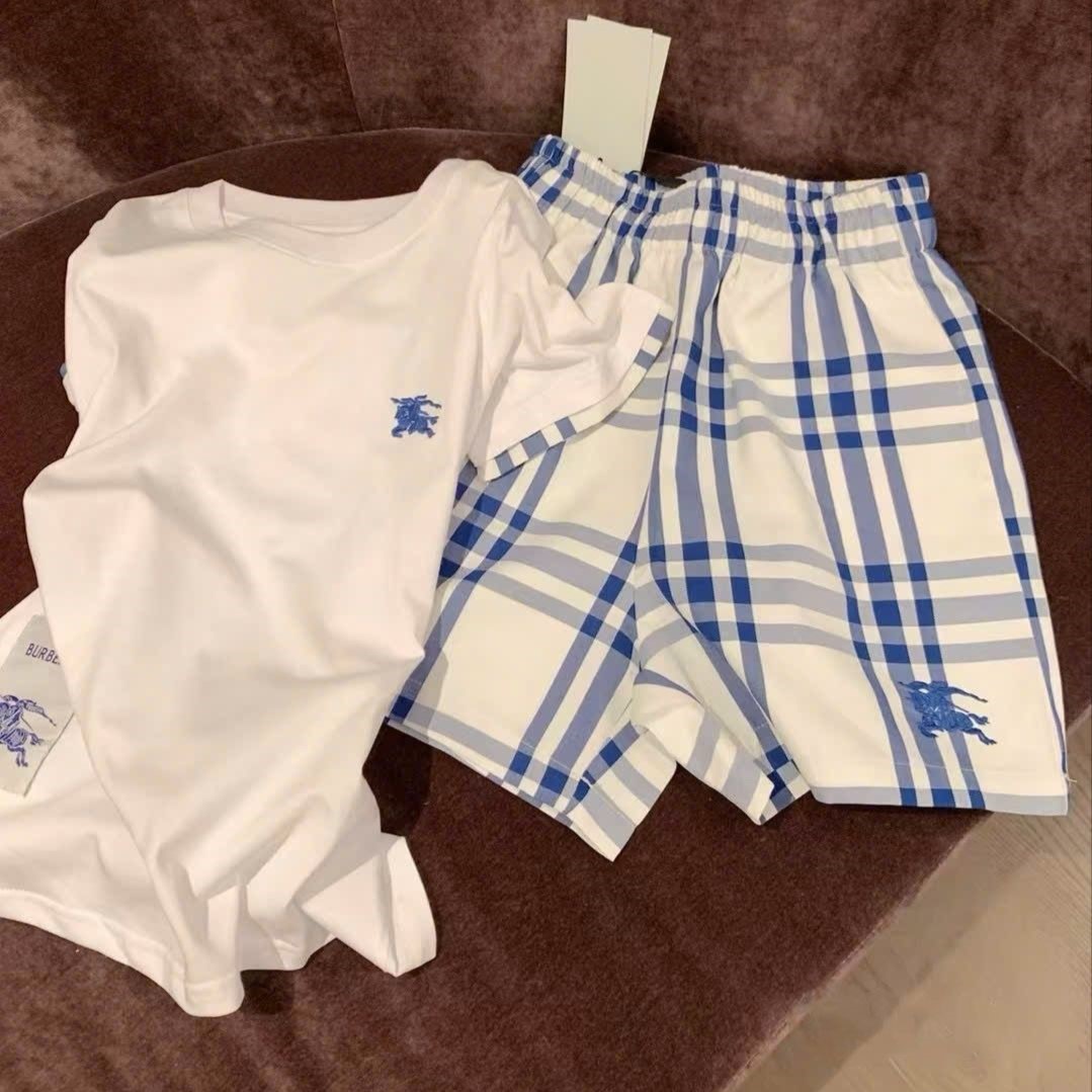Combo bộ áo thun polo quần short vải ngắn Burberry 1