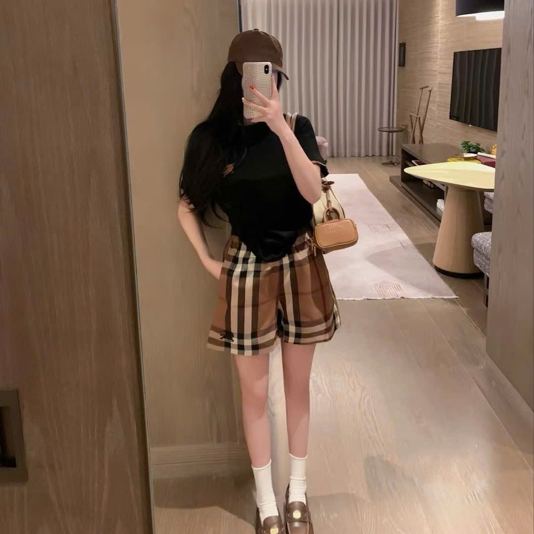Combo bộ áo thun polo quần short vải ngắn Burberry 3