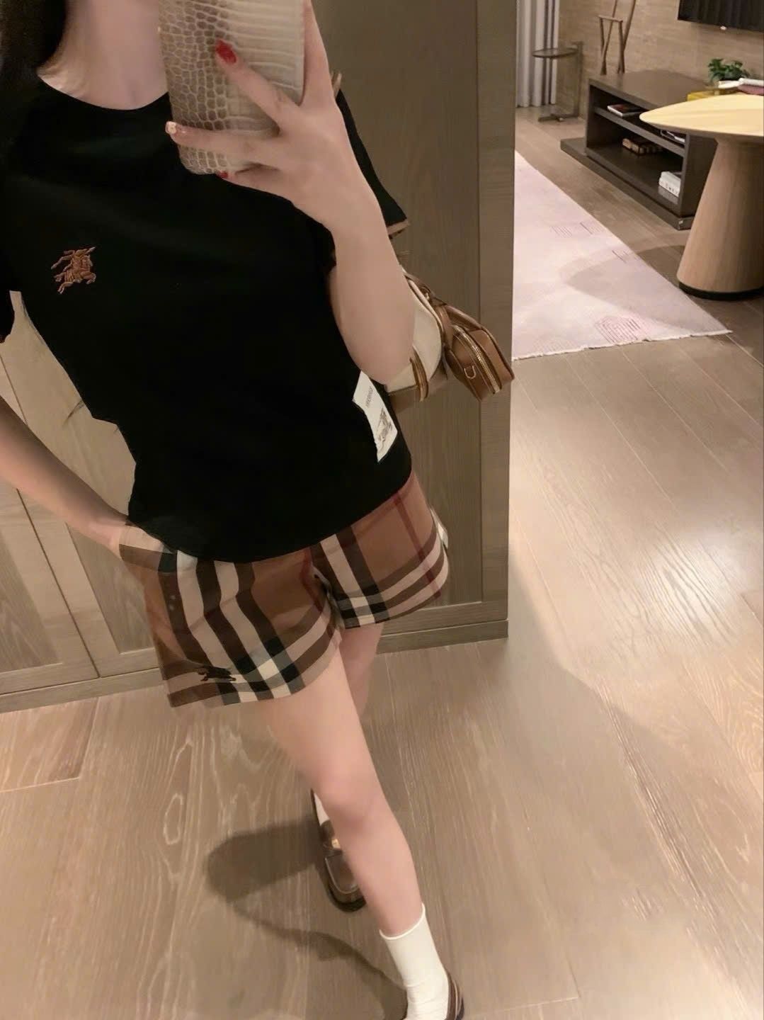 Combo bộ áo thun polo quần short vải ngắn Burberry 7