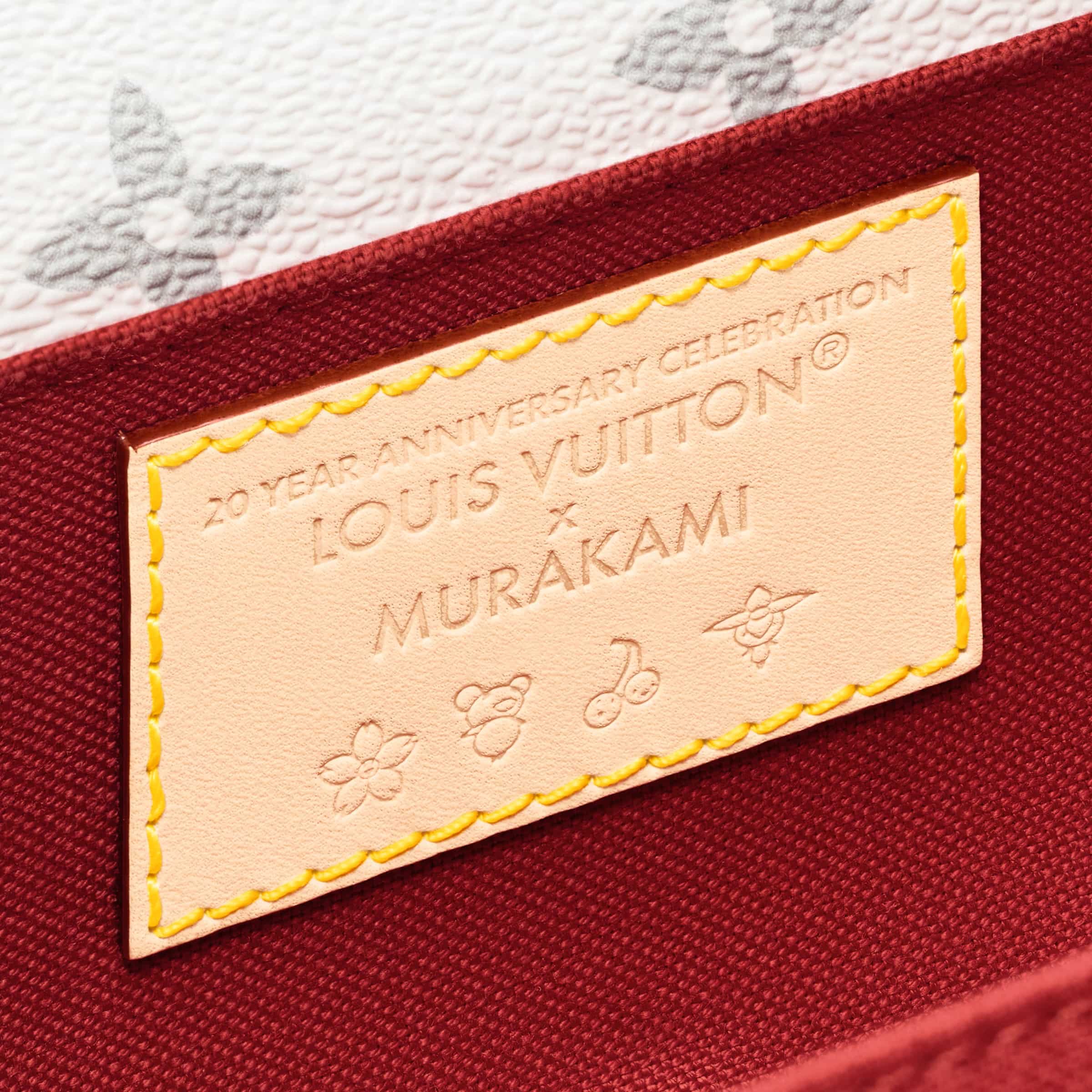 Túi đeo chéo Louis Vuitton LV x TM Pochette Métis East West Cherry 2