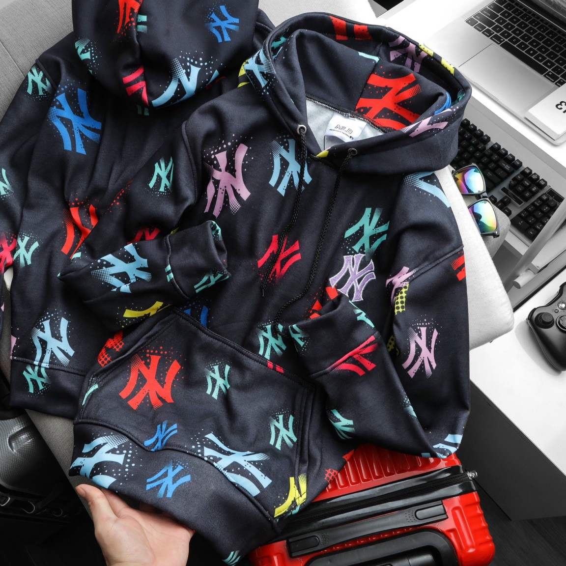 ÁO KHOÁC UNISEX MLB KÈM NÓN 8