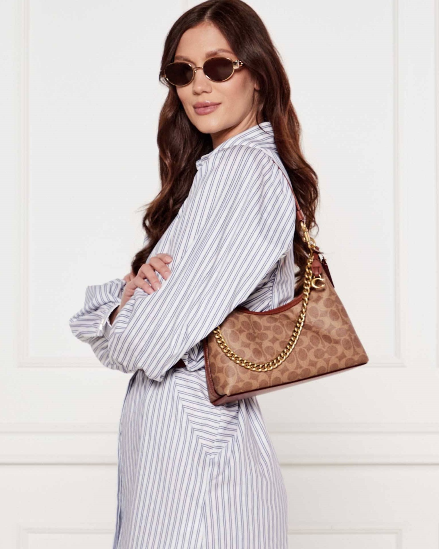 Túi đeo chéo Coach Juliet Shoulder Bag 25 In Signature Canvas Tan Caramel CAM26 4