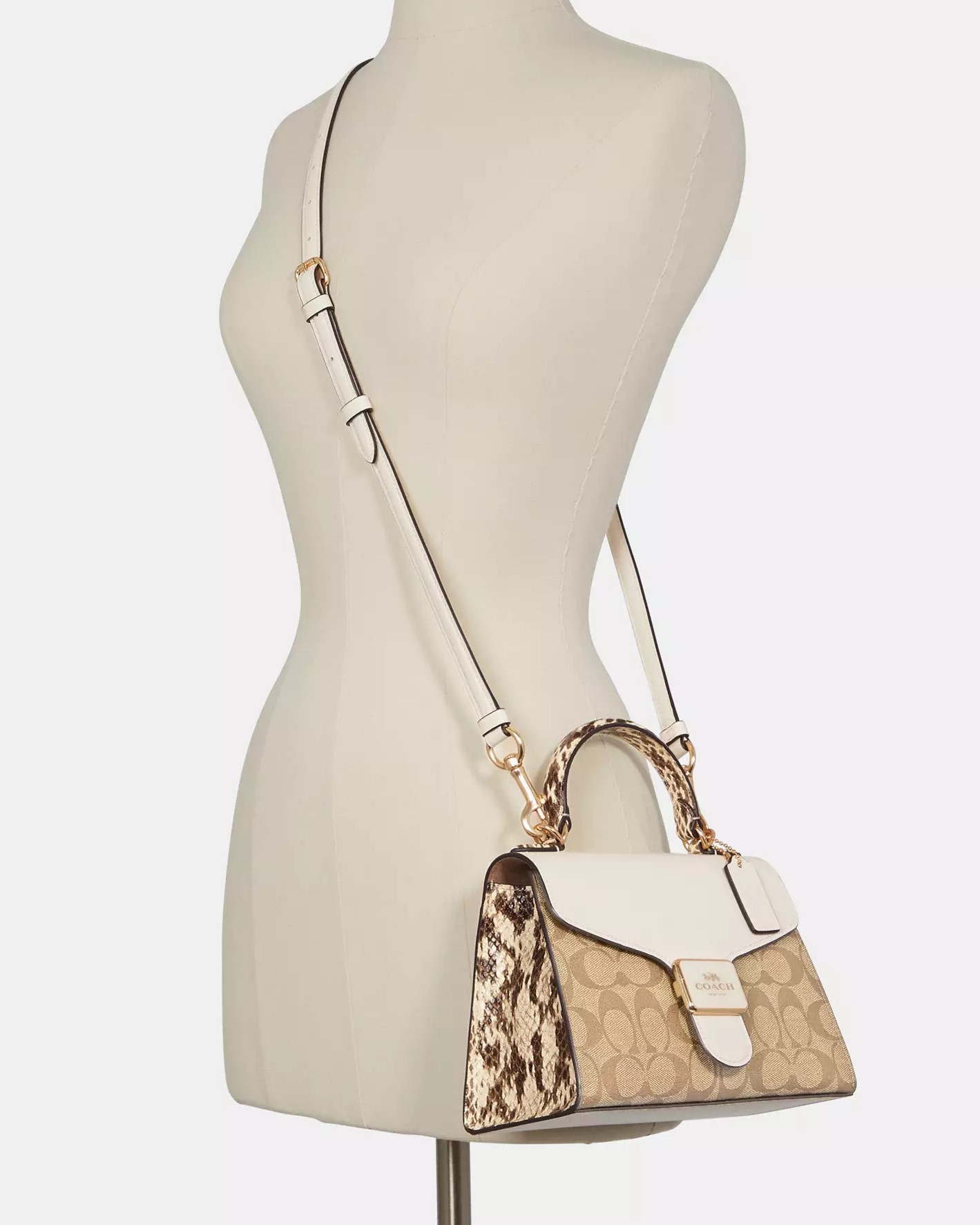 Túi xách Coach Pepper Satchel In Signature Canvas C1325 2