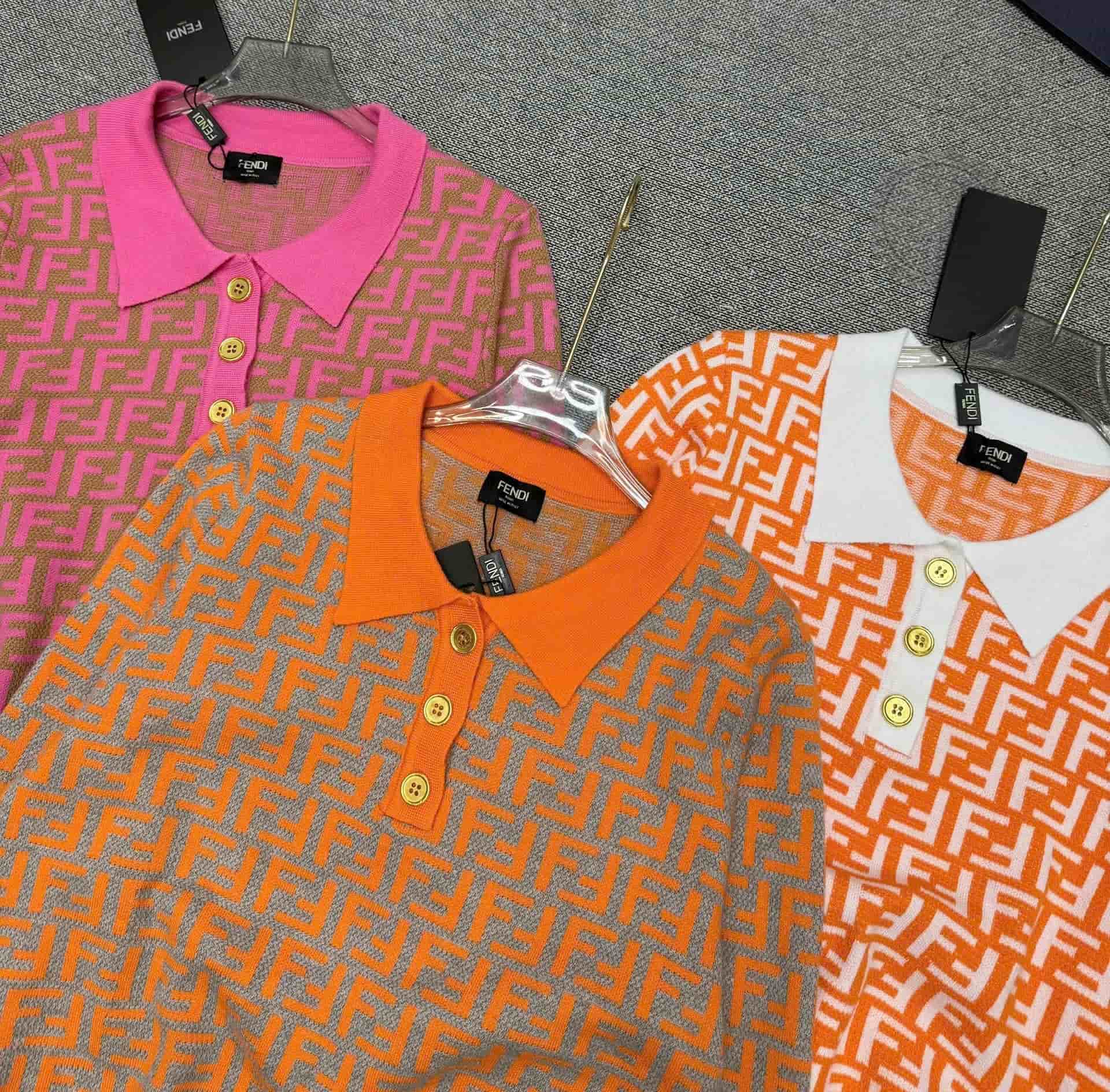 Áo len nữ tay dài cổ polo Fendi 6