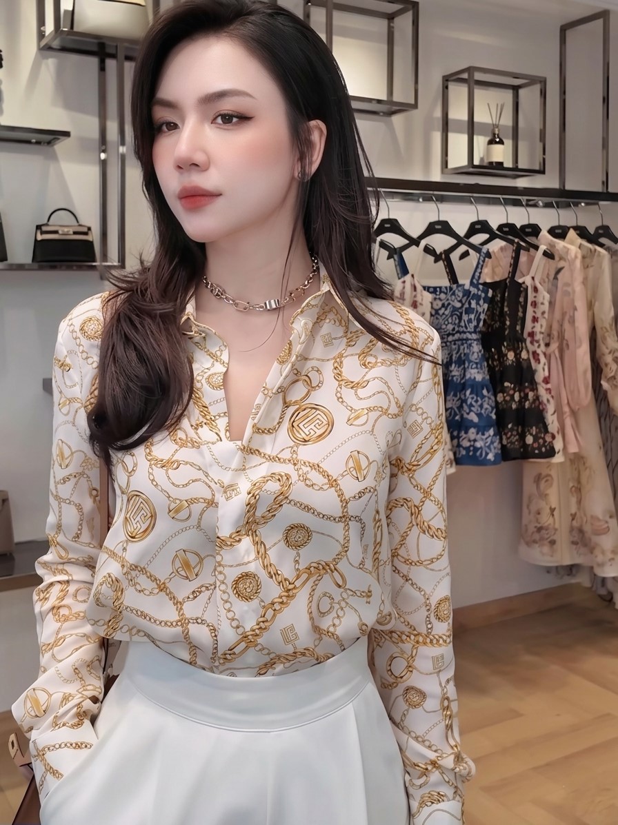 Áo sơ mi lụa nữ tay dài họa tiết Balmain 1