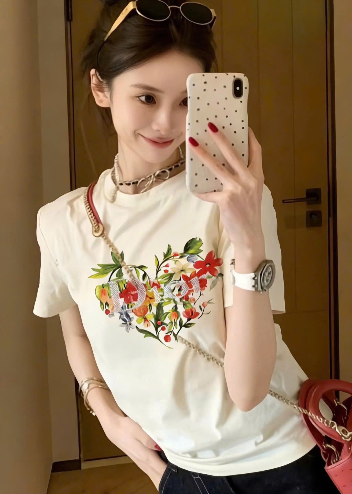 Áo thun trắng tay ngắn thêu hoa lá nữ Dior Dioramour Fitted T-Shirt White Cotton Jersey with Multicolor Floral Heart Motif 2