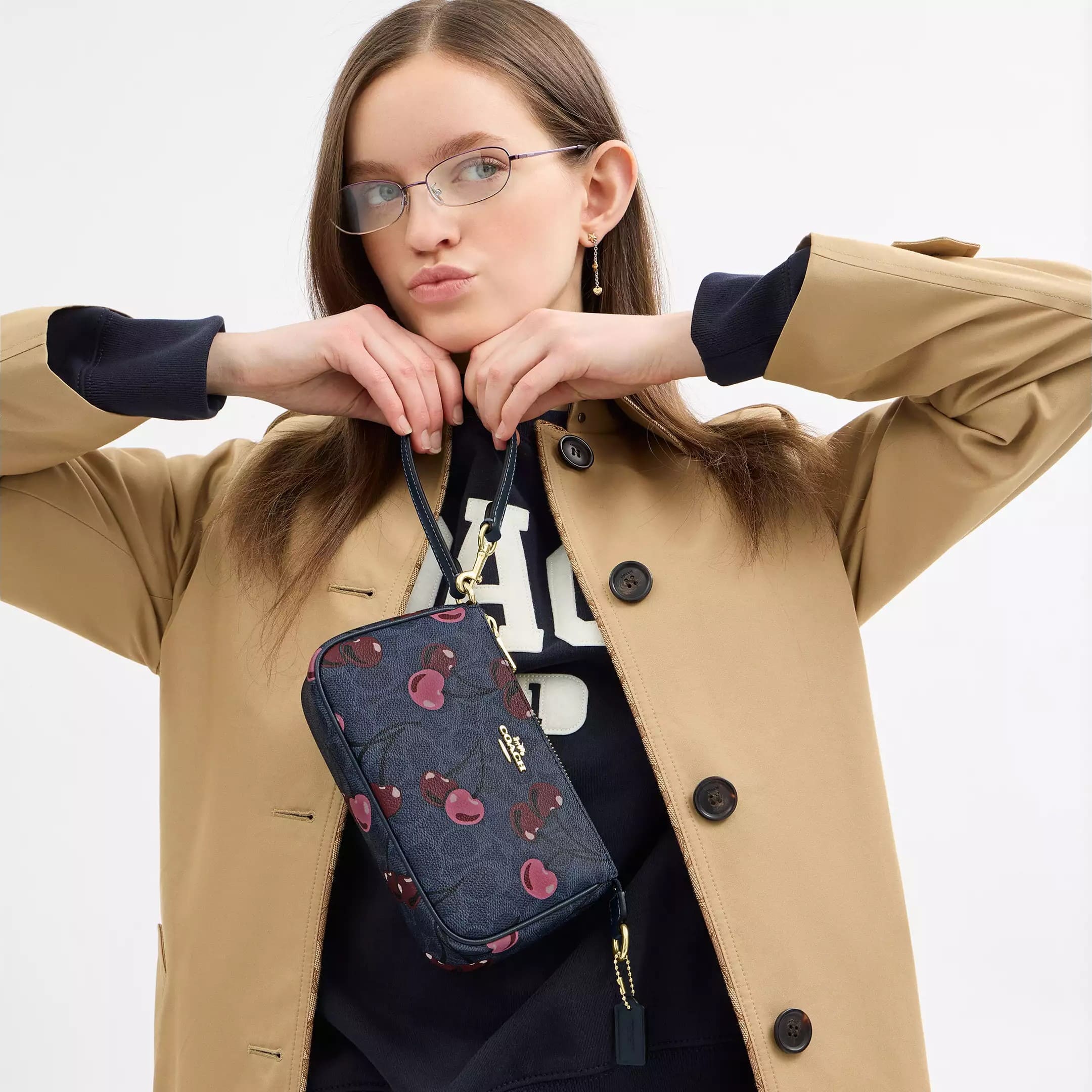 Túi nữ Coach Nolita 19 In Signature Canvas With Cherry Print CZ011 2