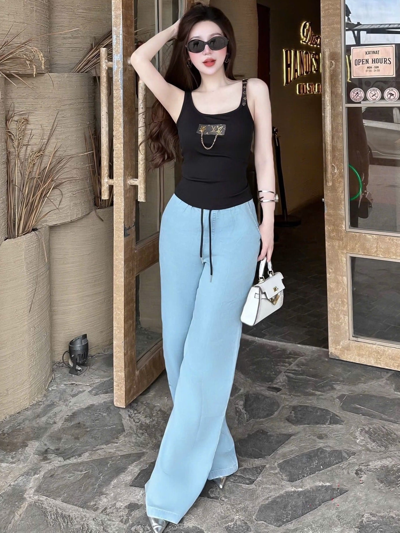 Combo áo thun hai dây quần suông LV 6