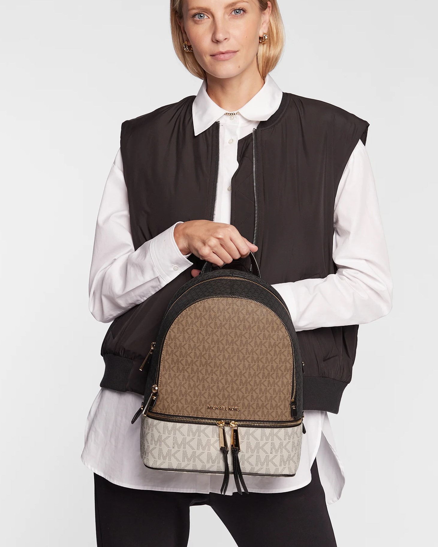 Ba lô Michael Kors Rhea Medium Color-block Logo Backpack in Musk Multi 3