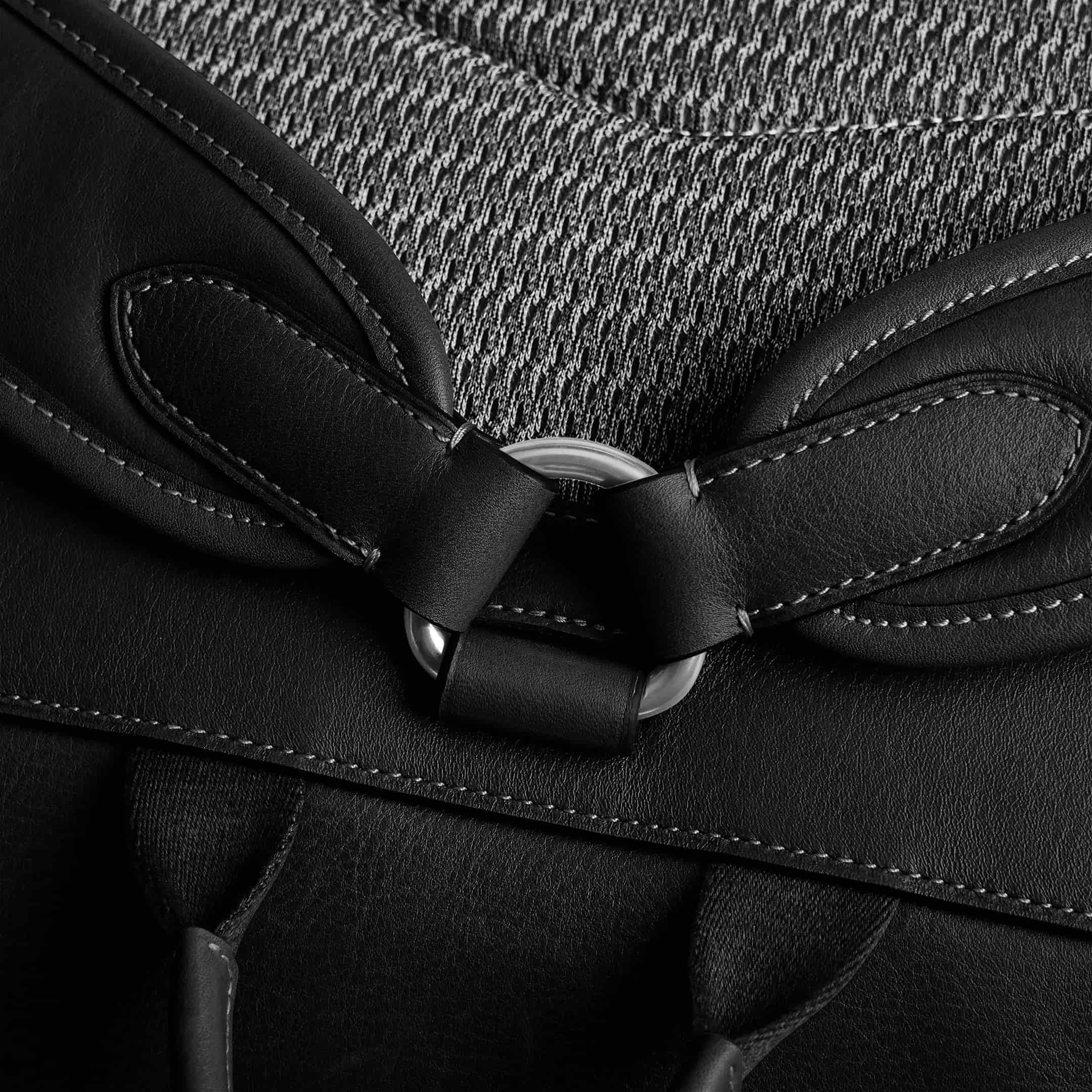 Ba lô Coach Hitch Backpack Black CV982 3