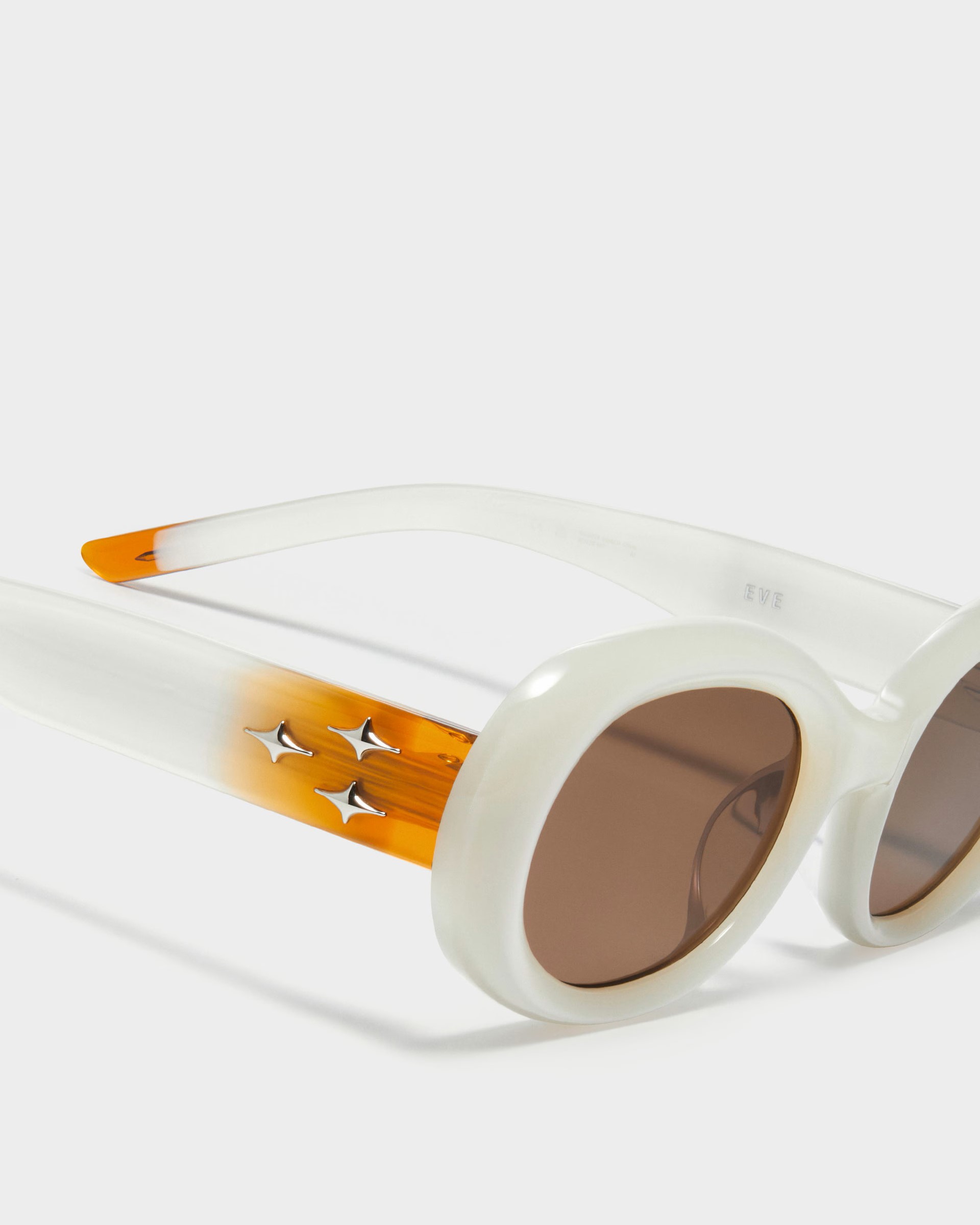 Kính râm Gentle Monster Eve WC6 Brown Lenses Etc And Orange Acetate Frame 4