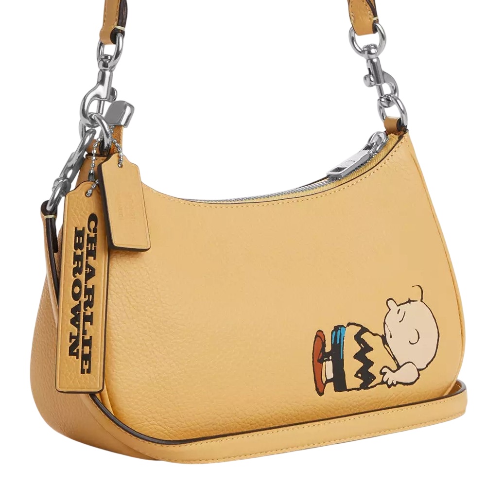 Túi kẹp nách Coach X Peanuts Teri Shoulder Bag With Charlie Brown Hay Multi CBJ83 1