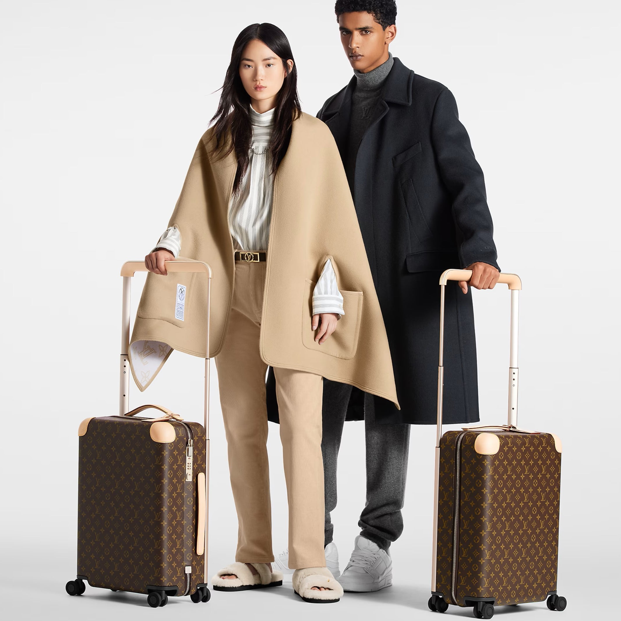 Vali nâu họa tiết hãng LV Louis Vuitton Horizon 55 Monogram Canvas 10