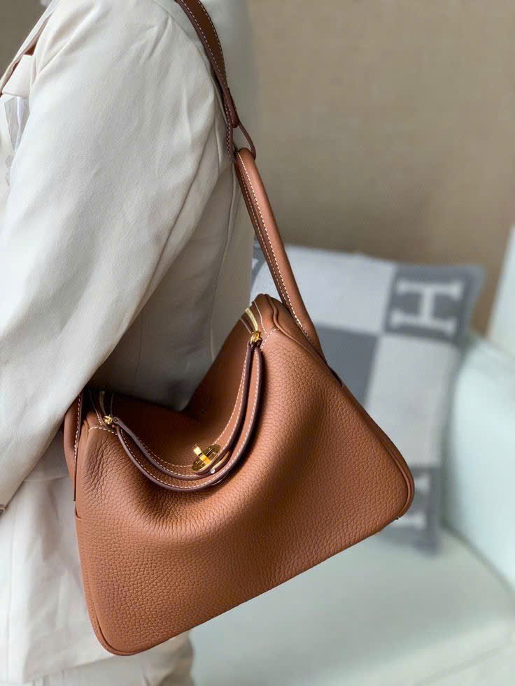 Túi xách Hermes Lindy Bag 26 Clémence Calfskin Bag Black 10