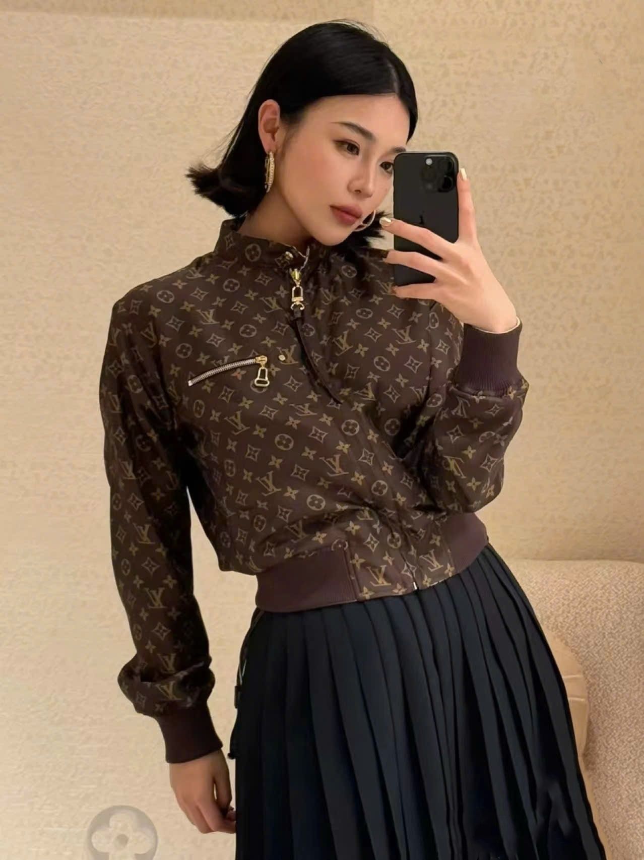 Áo khoác nữ hai mặt LV Louis Vuitton Reversible Botanical Print Bomber Jacket 1