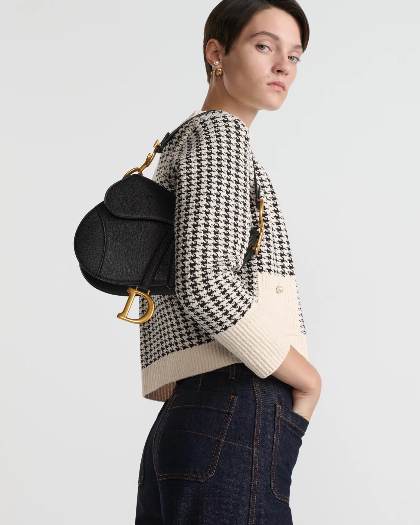 Túi đeo chéo Dior Saddle Bag With Shoulder Strap Black Grained Calfskin 9