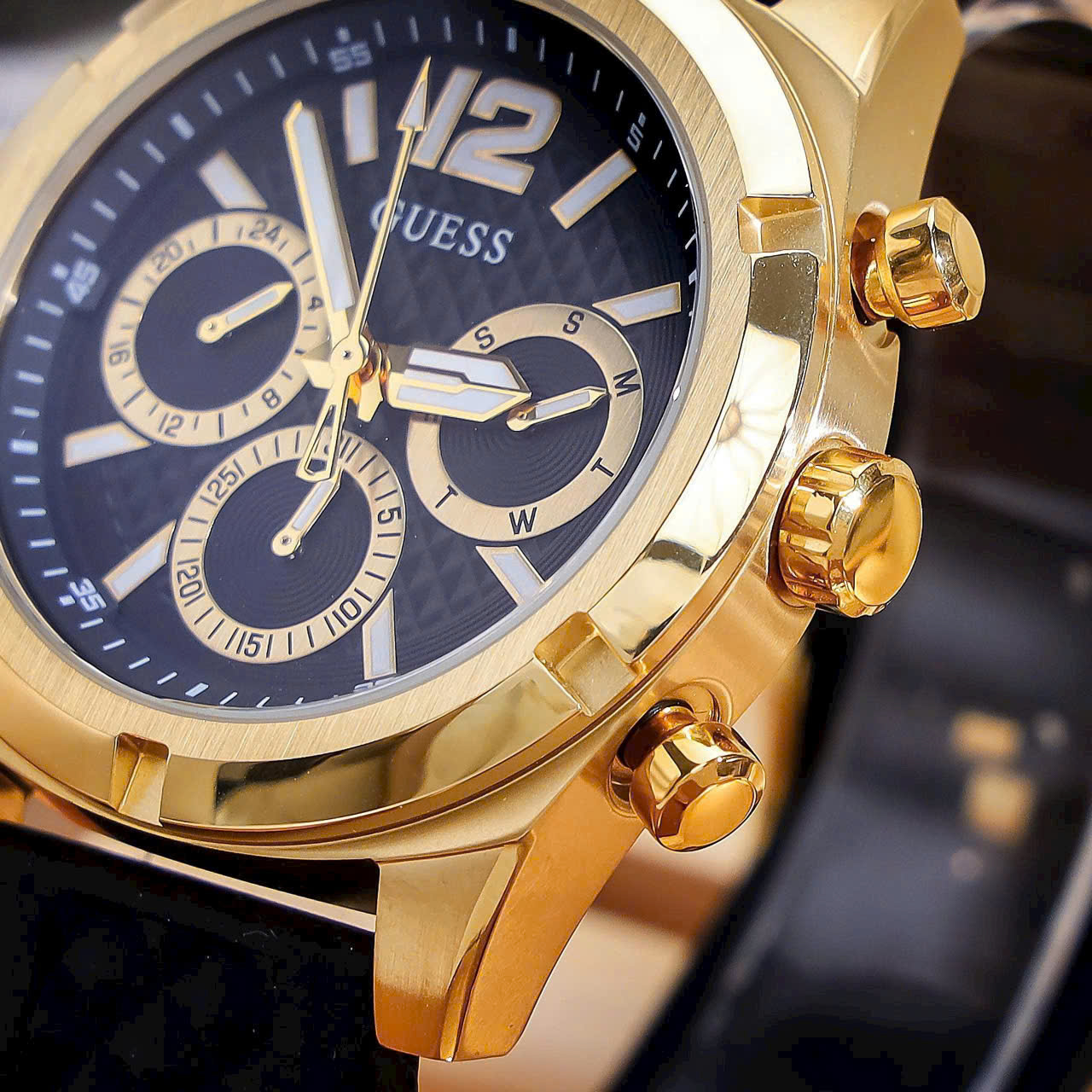 Đồng hồ đeo tay Nam Guess Gold-Tone and Black Silicone Multifunction Watch GW0729G2 5