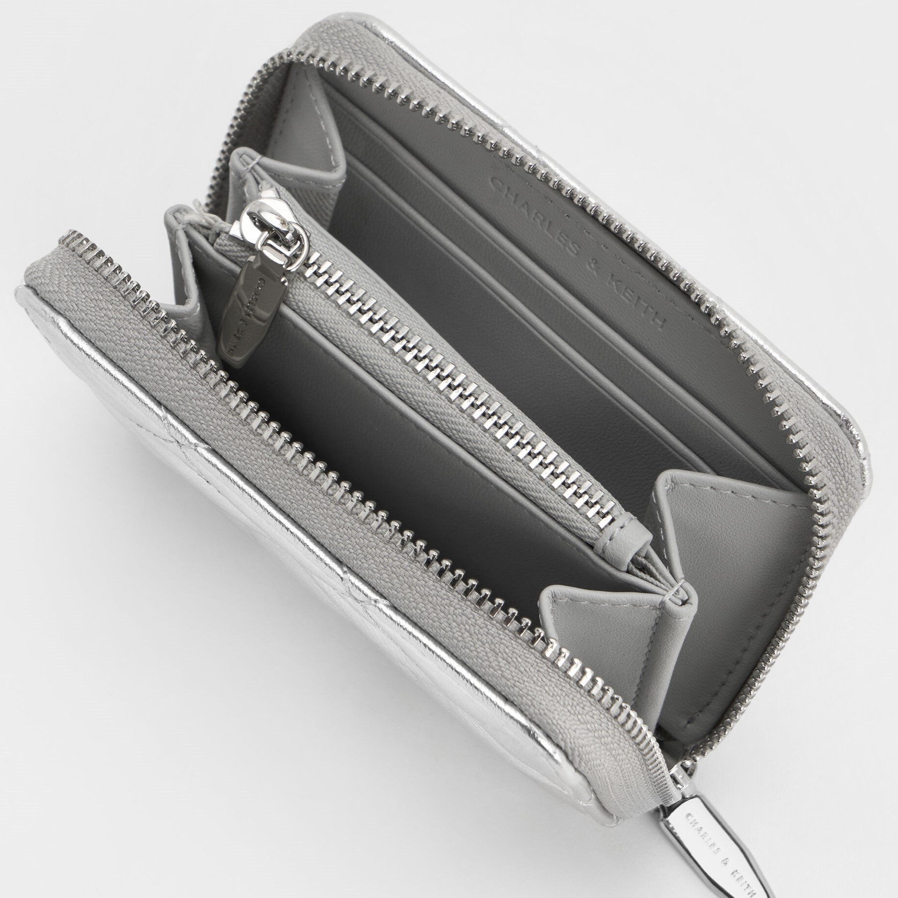 Ví ngắn nữ Charles Keith Alva Quilted Zip Around Wallet CK6-10770678 10