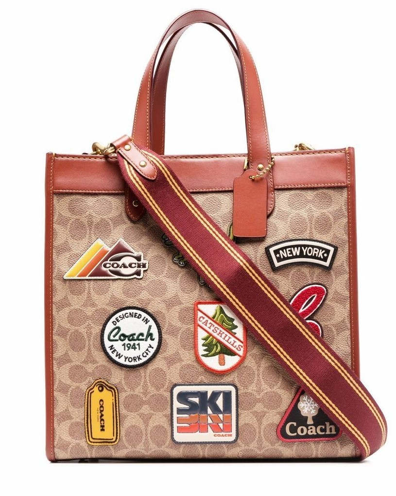 TÚI COACH FIELD TOTE IN SIGNATURE CANVAS WITH PATCHES 13