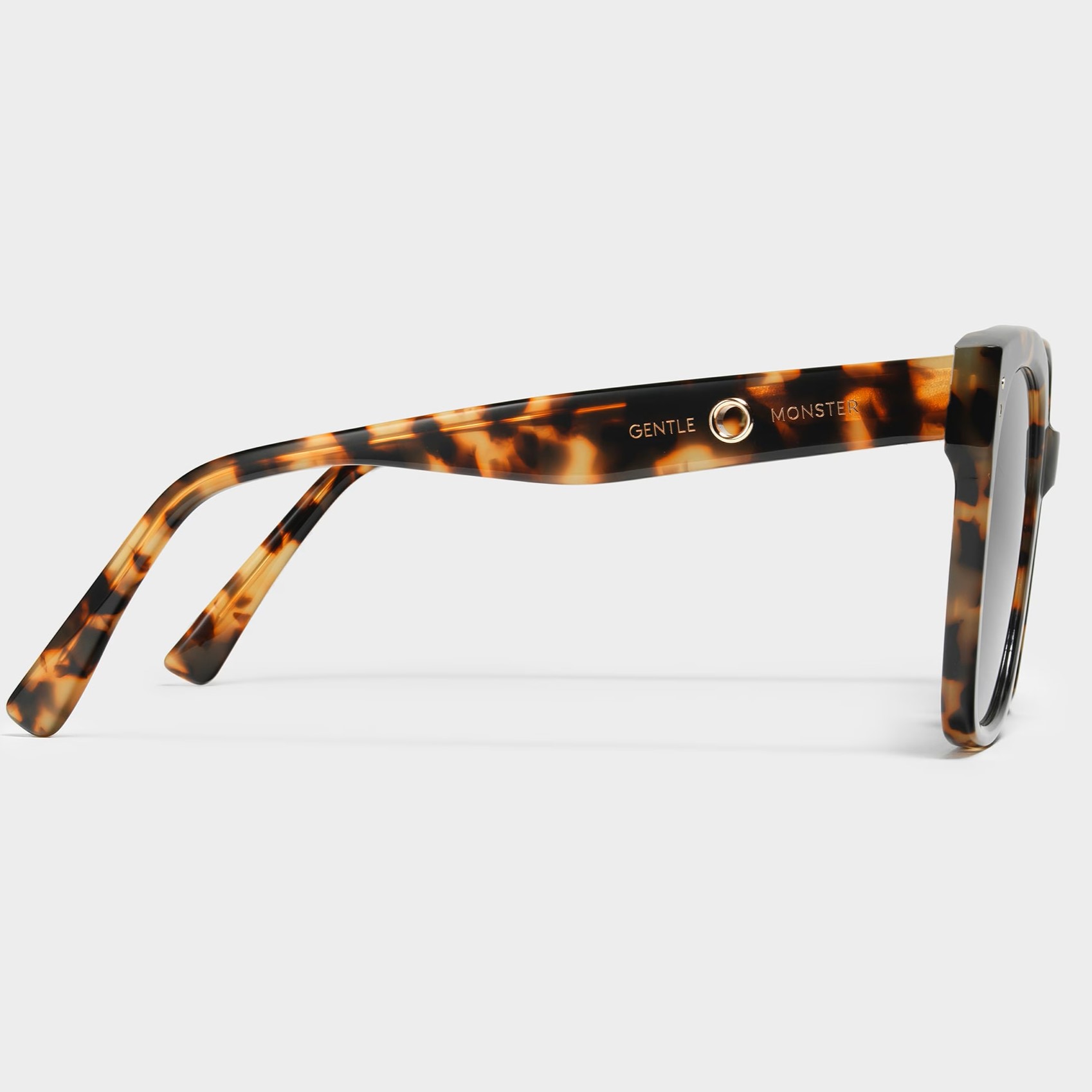 Mắt kính Gentle Monster x Jennie Kuku 034 Dark Brown Tortoise Acetate Frame 1