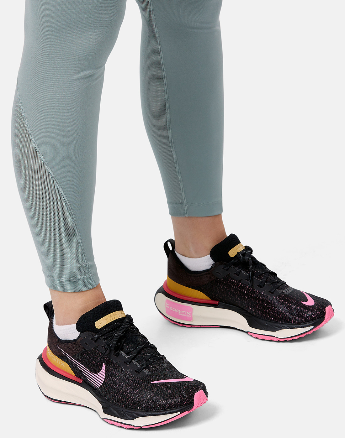 GIÀY SNEAKER NỮ NIKE WOMENS ZOOMX INVINCIBLE RUN FLYKNIT 3 DR2660-200 8