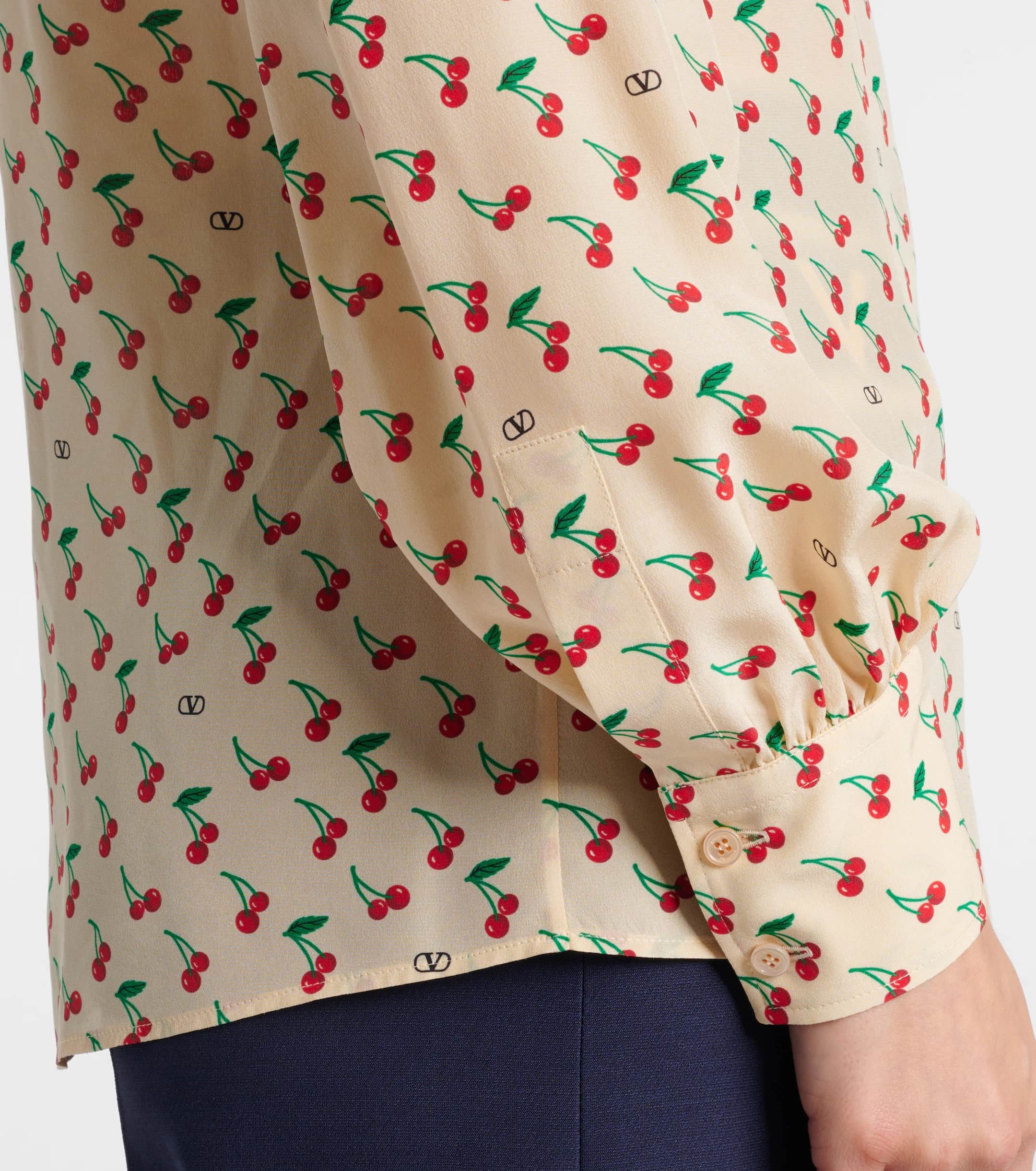 Áo nữ Valentino Printed Silk Crepe De Chine Shirt 1