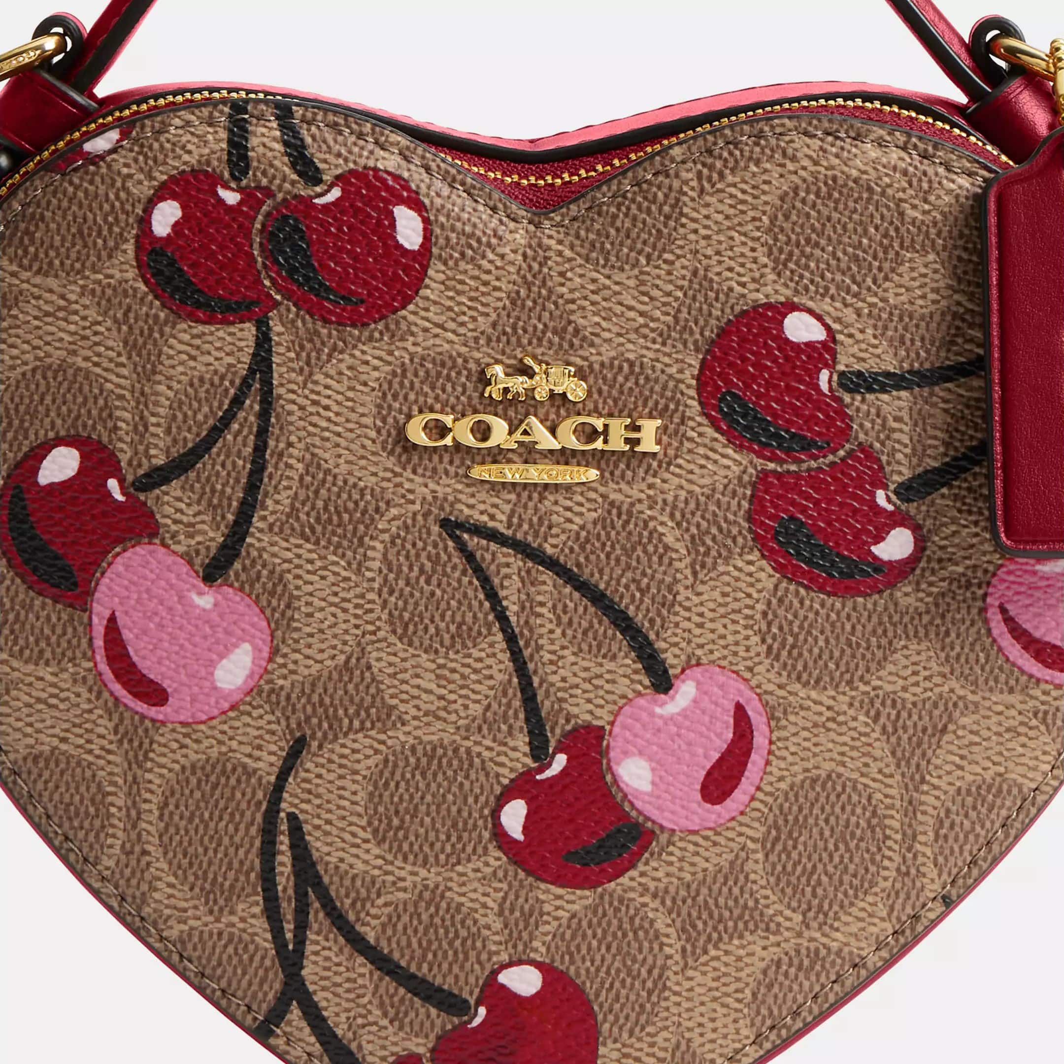 Túi đeo chéo Coach trái tim Heart Crossbody Bag With Cherry Print Signature Canvas Gold Tan Multi CY706 2