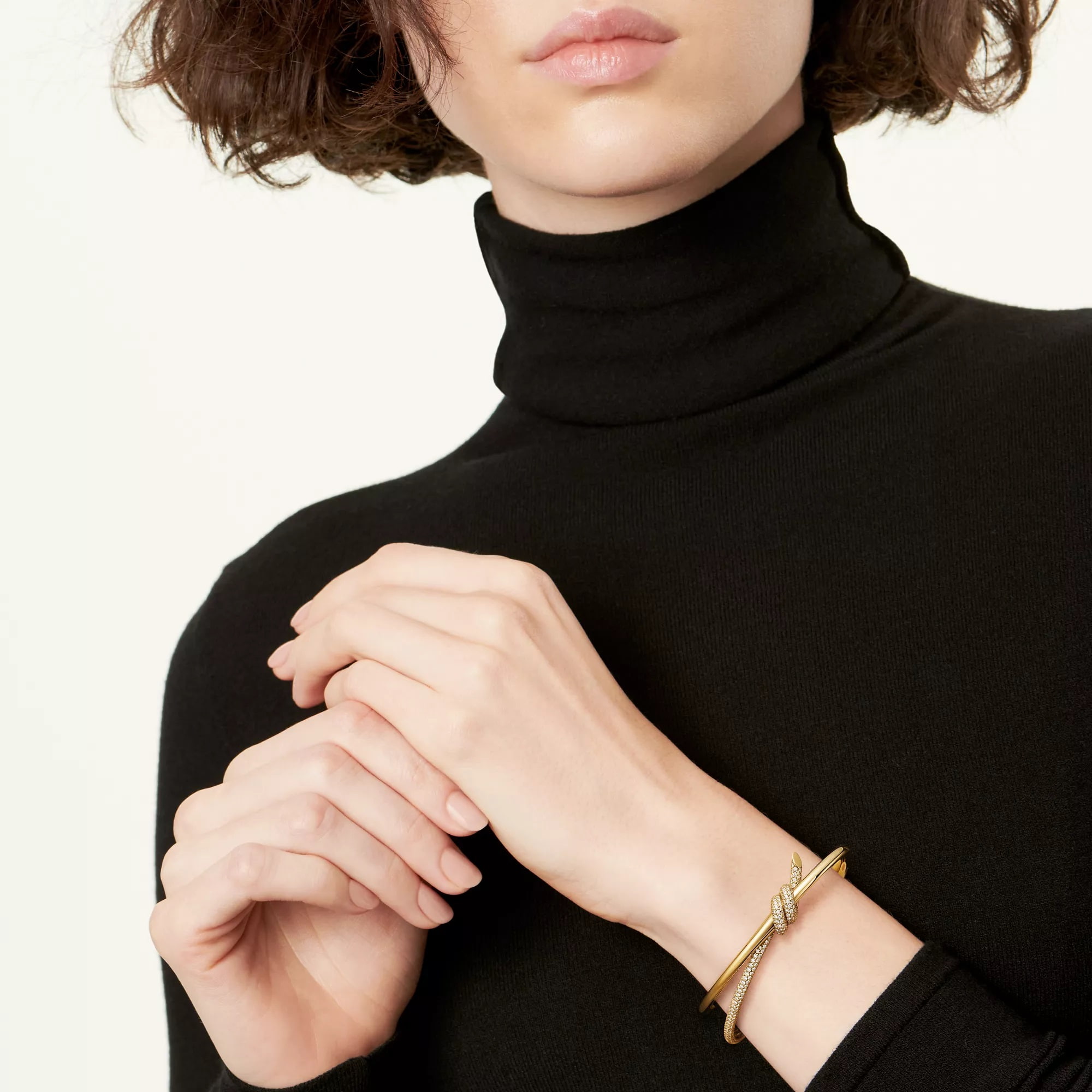 Vòng tay nữ vàng Tiffany Knot Double Row Hinged Bangle in Yellow Gold with Diamonds 3