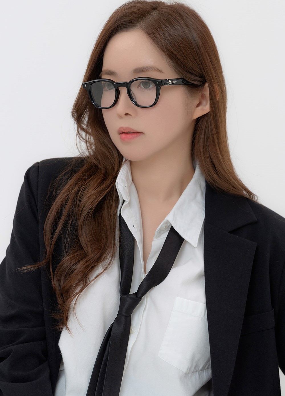Kính mắt unisex thời trang GM Gentle Monster Gọng Cận Vonzo 01 Black Acetate Frame 10