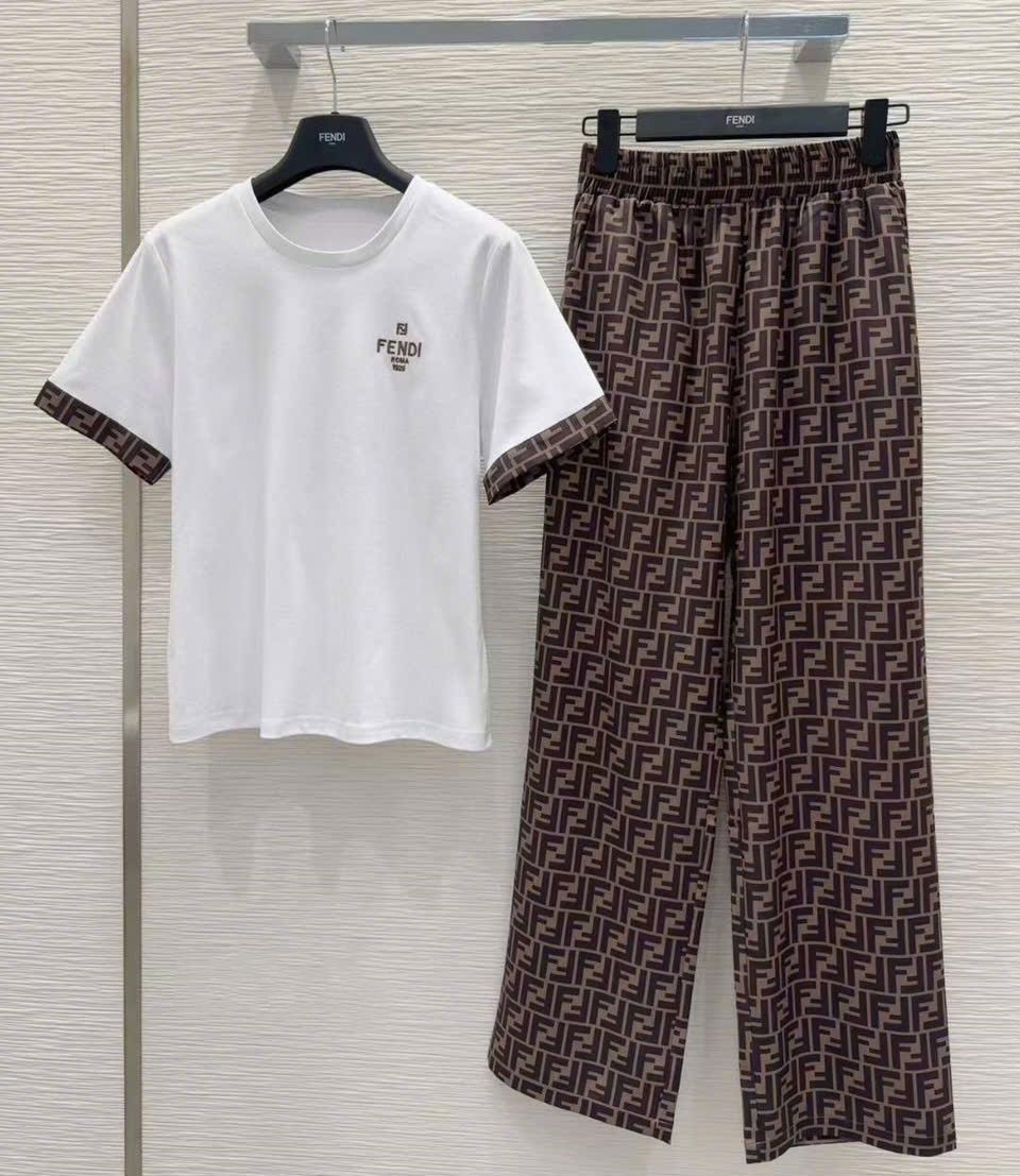 Combo bộ nữ áo thun trắng quần dài lụa Fendi 2