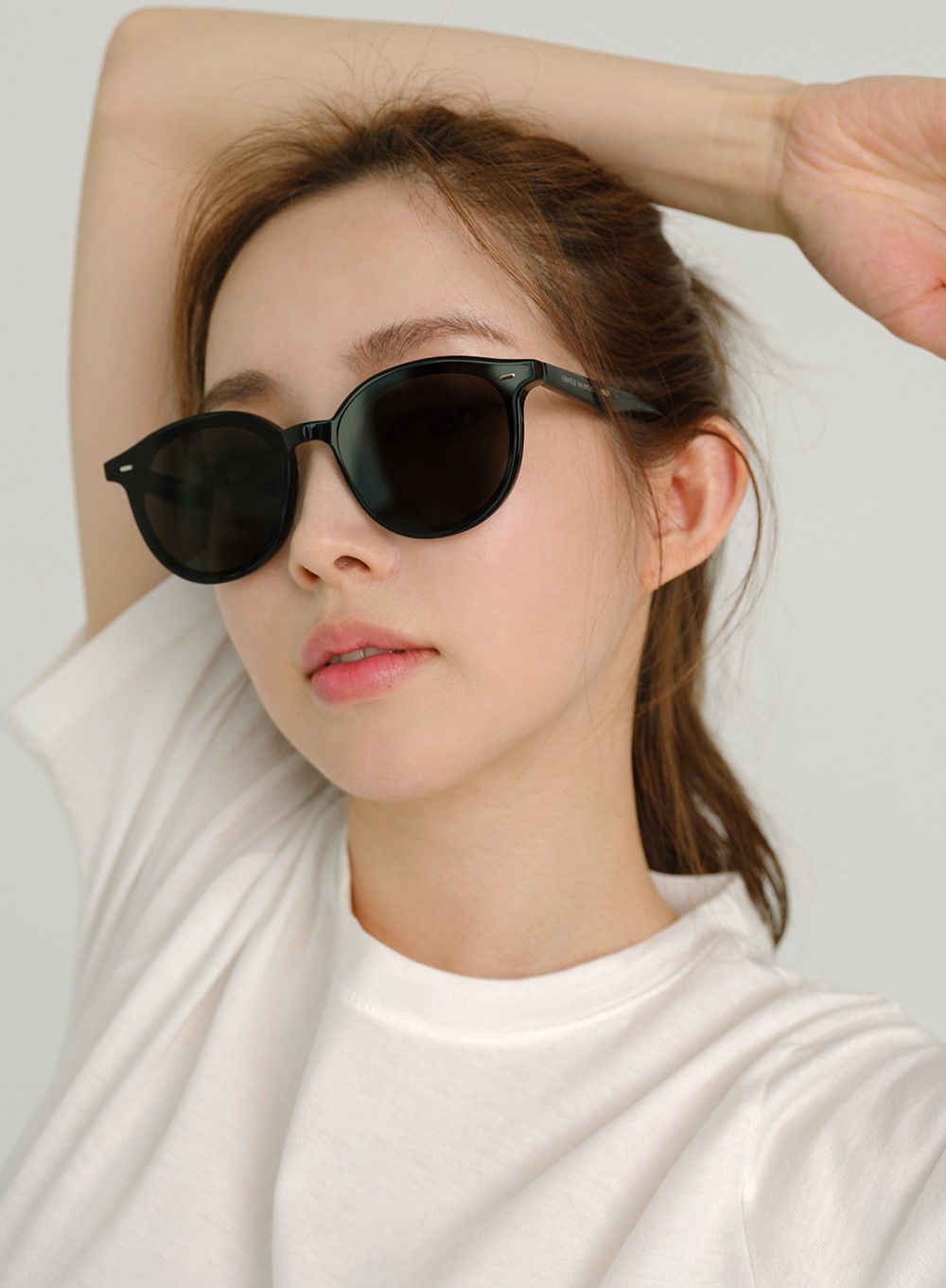 Kính mát Gentle Monster Obon 01 Round Acetate Frame 2