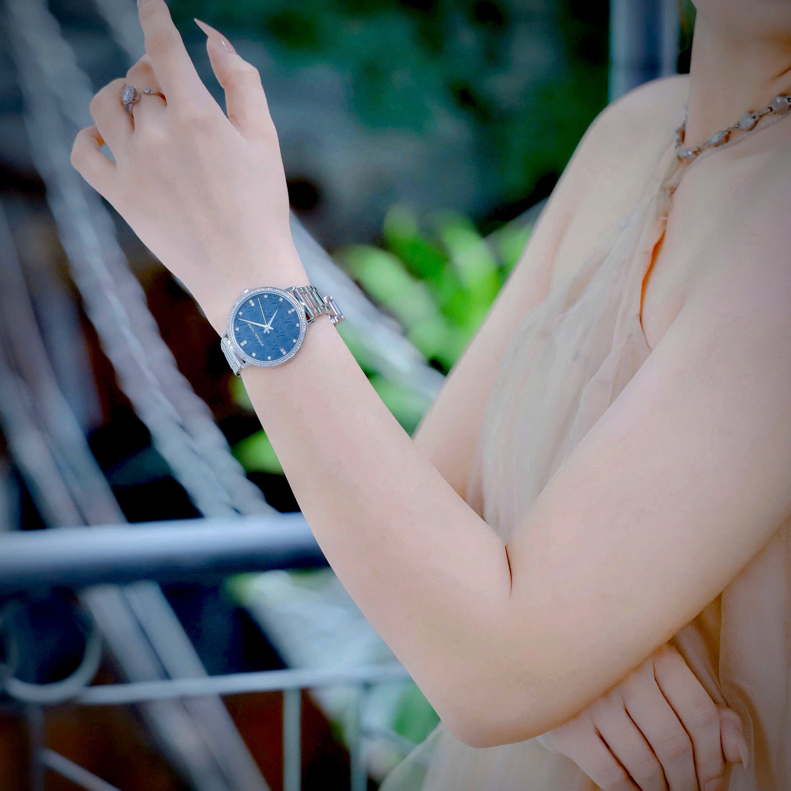 Đồng hồ đeo tay nữ Michael Kors Pyper Blue Dial Silver Tone Womens Watch MK4671 1