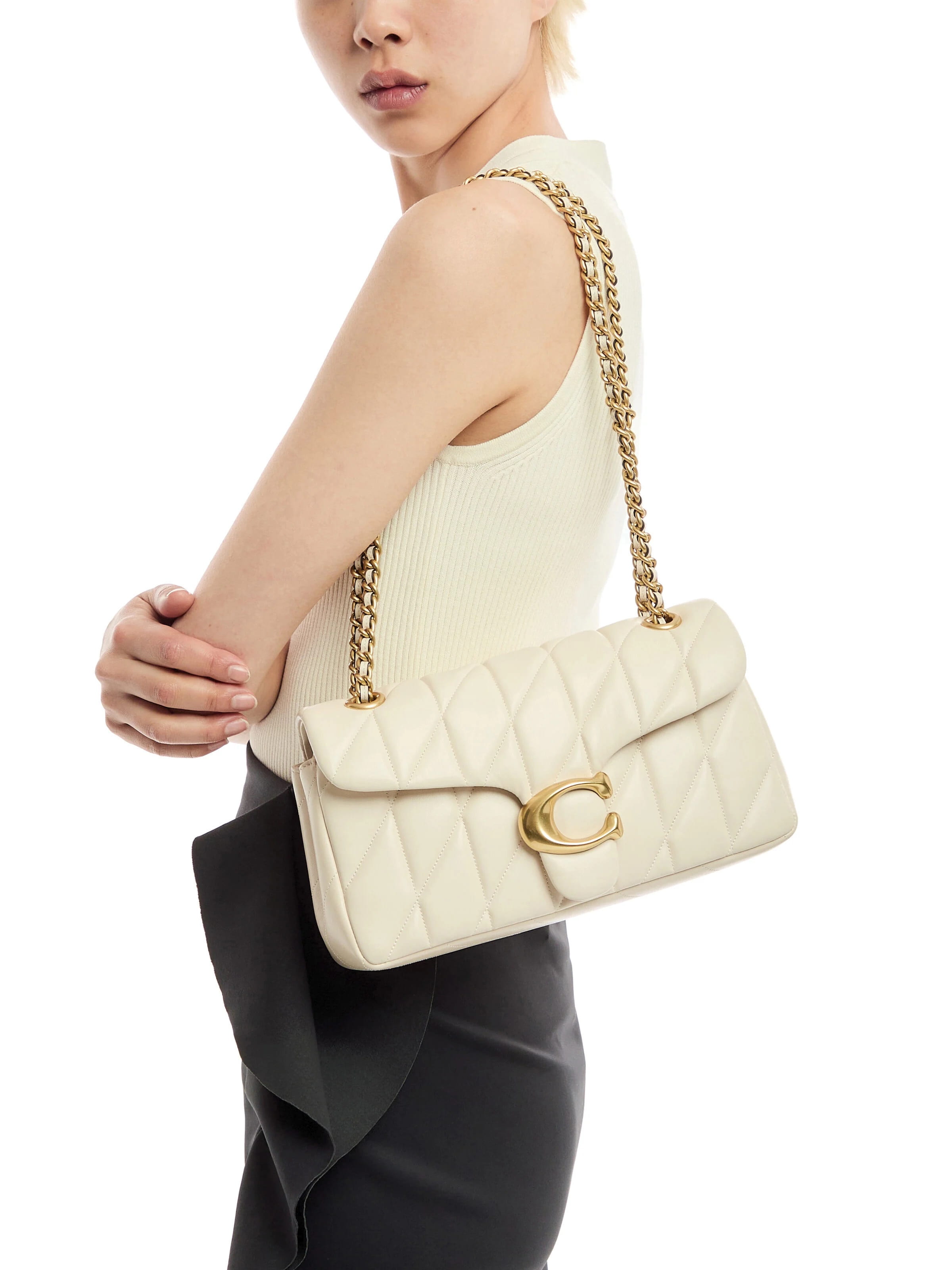 Túi nữ Coach Tabby 26 Quilted Leather Shoulder Bag Chalk 8