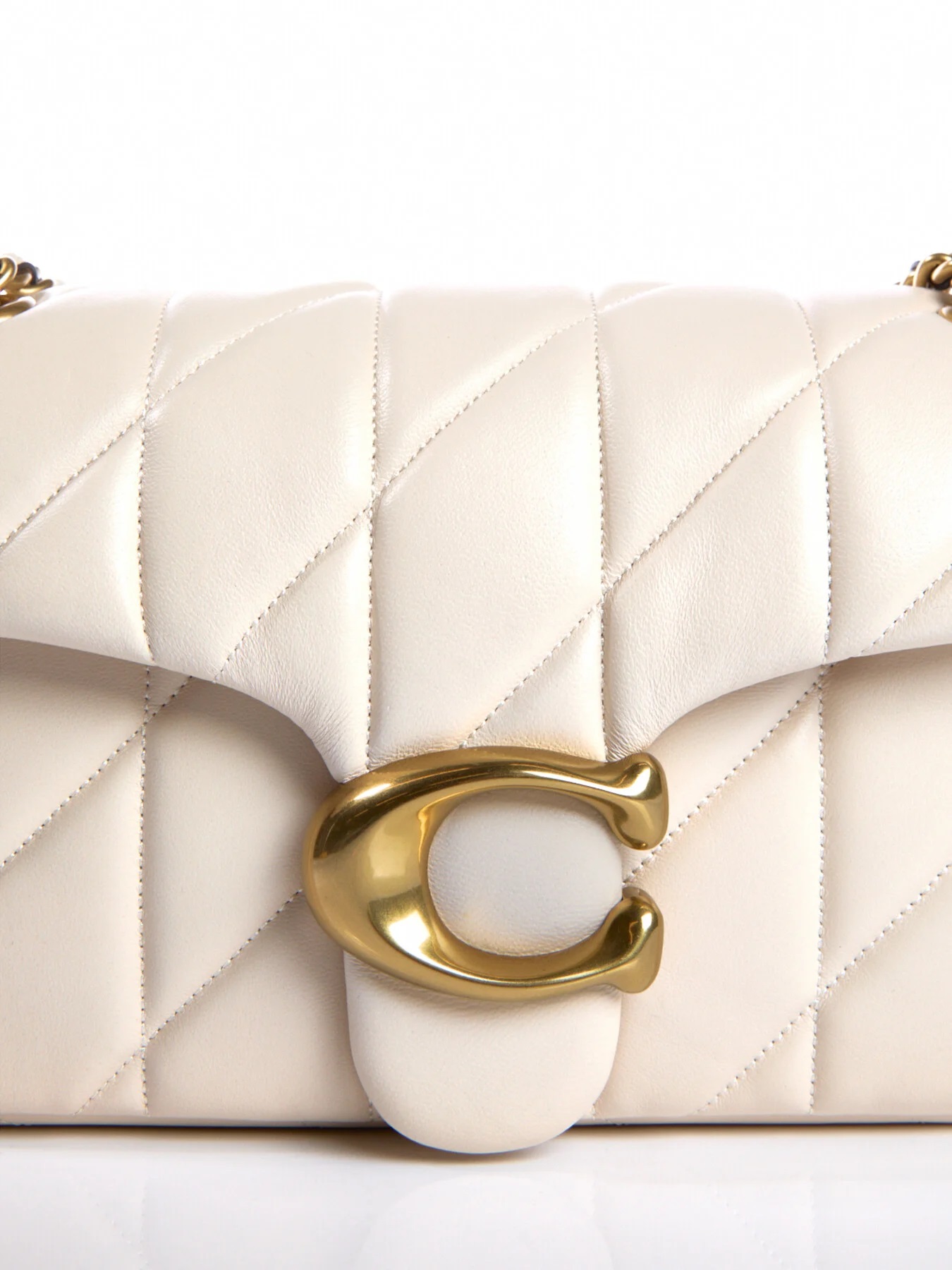 Túi nữ Coach Tabby 26 Quilted Leather Shoulder Bag Chalk 6