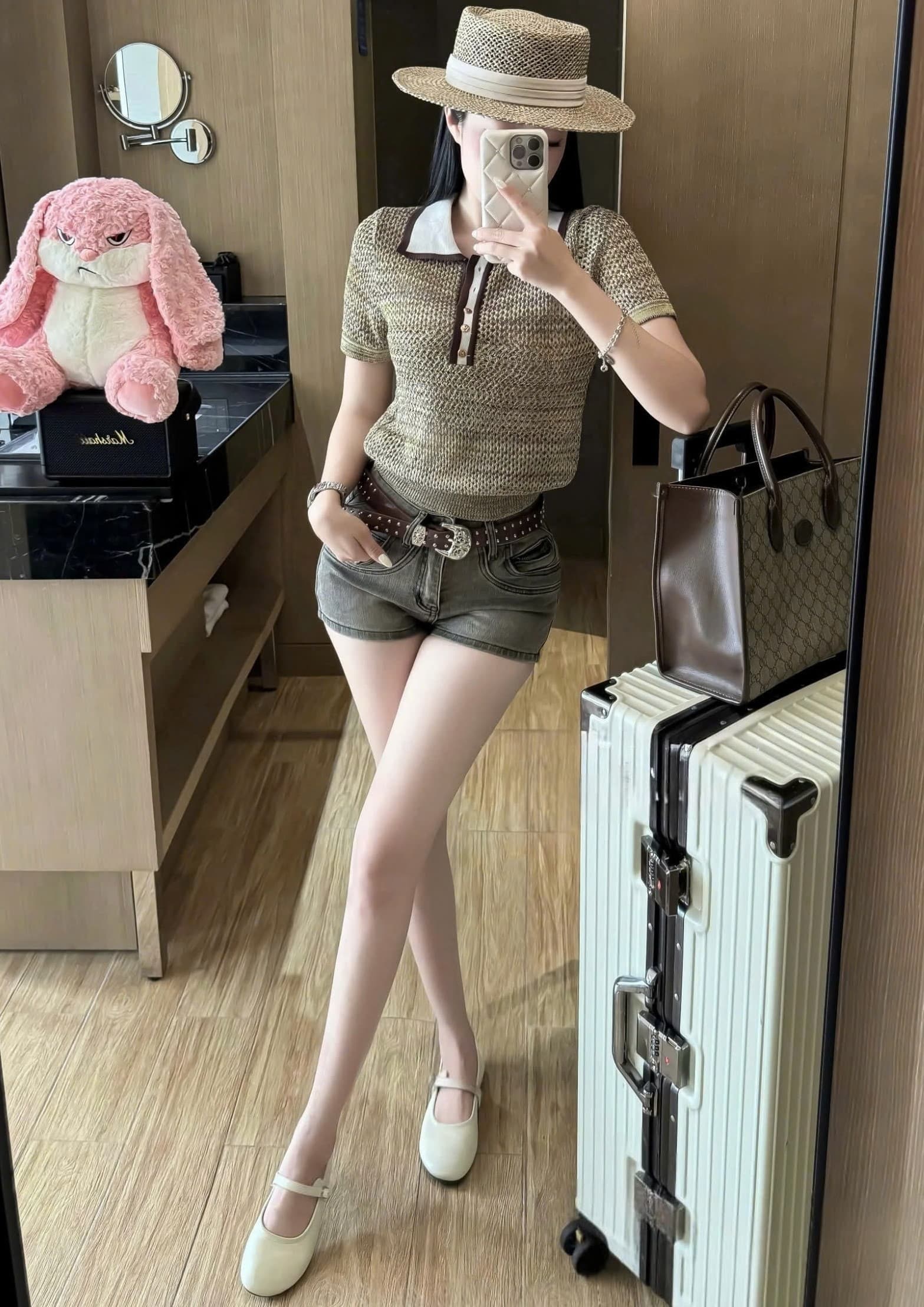 Áo lưới nữ tay ngắn xanh Chanel 12