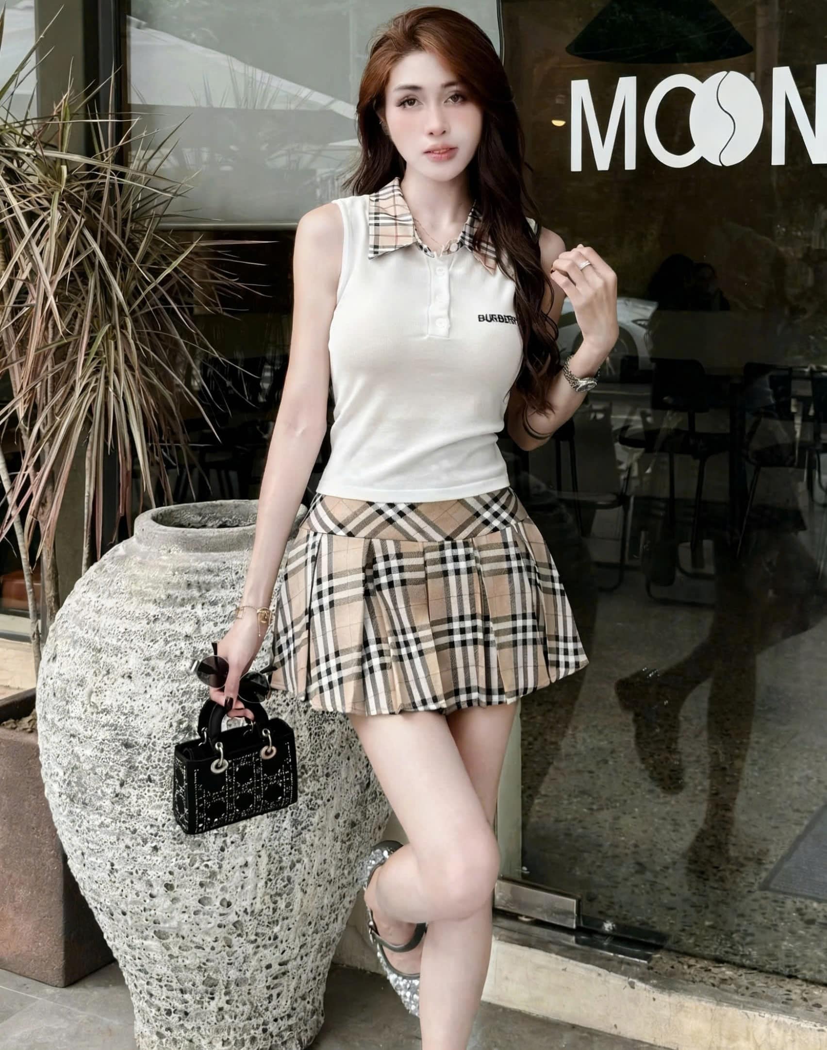 Combo áo váy ngắn họa tiết hãng Burberry 1