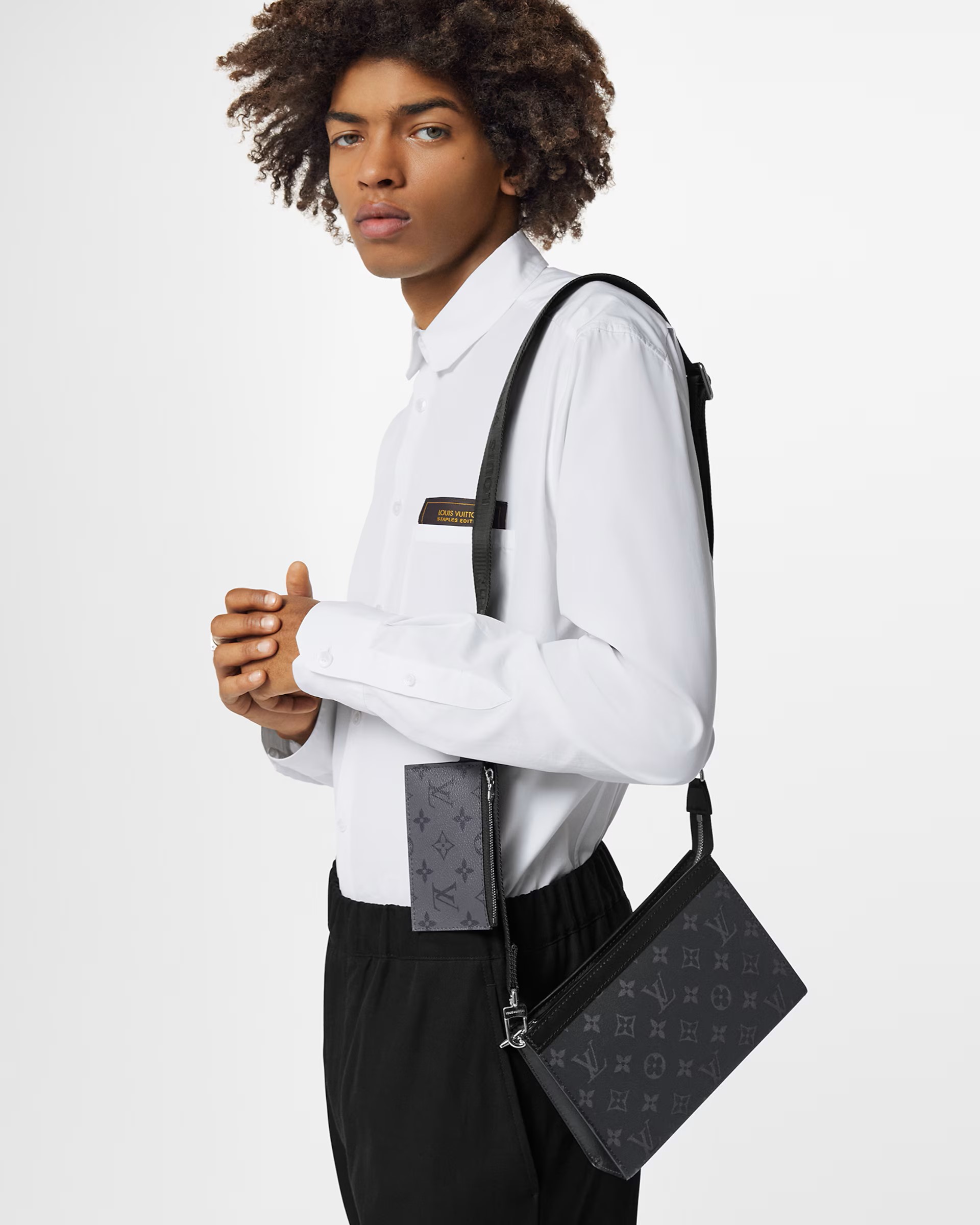 Túi đeo chéo LV Nam Louis Vuitton Gaston Wearable Wallet Monogram Eclipse 3