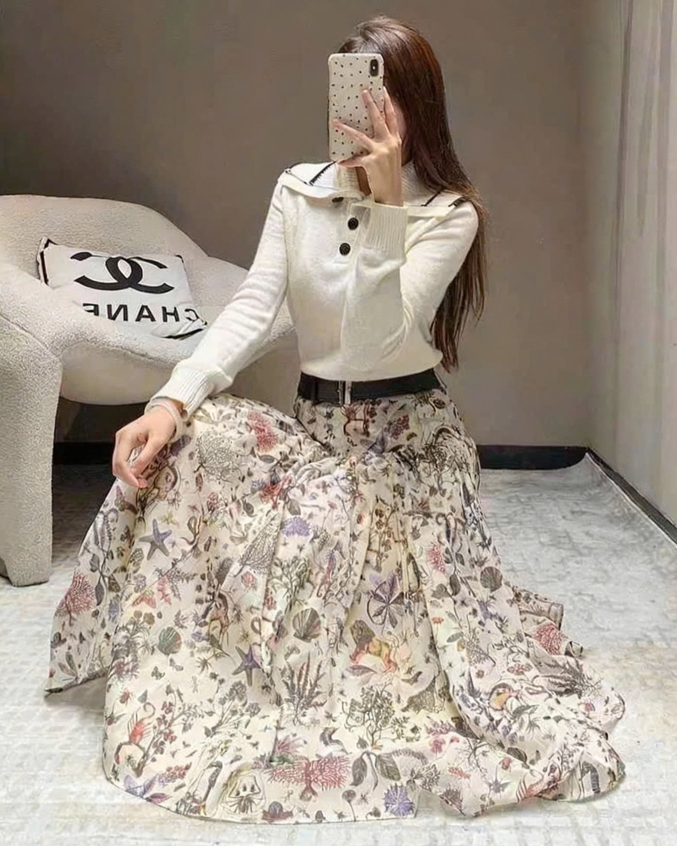 Váy dài hoa Dior kèm thắt lưng 7