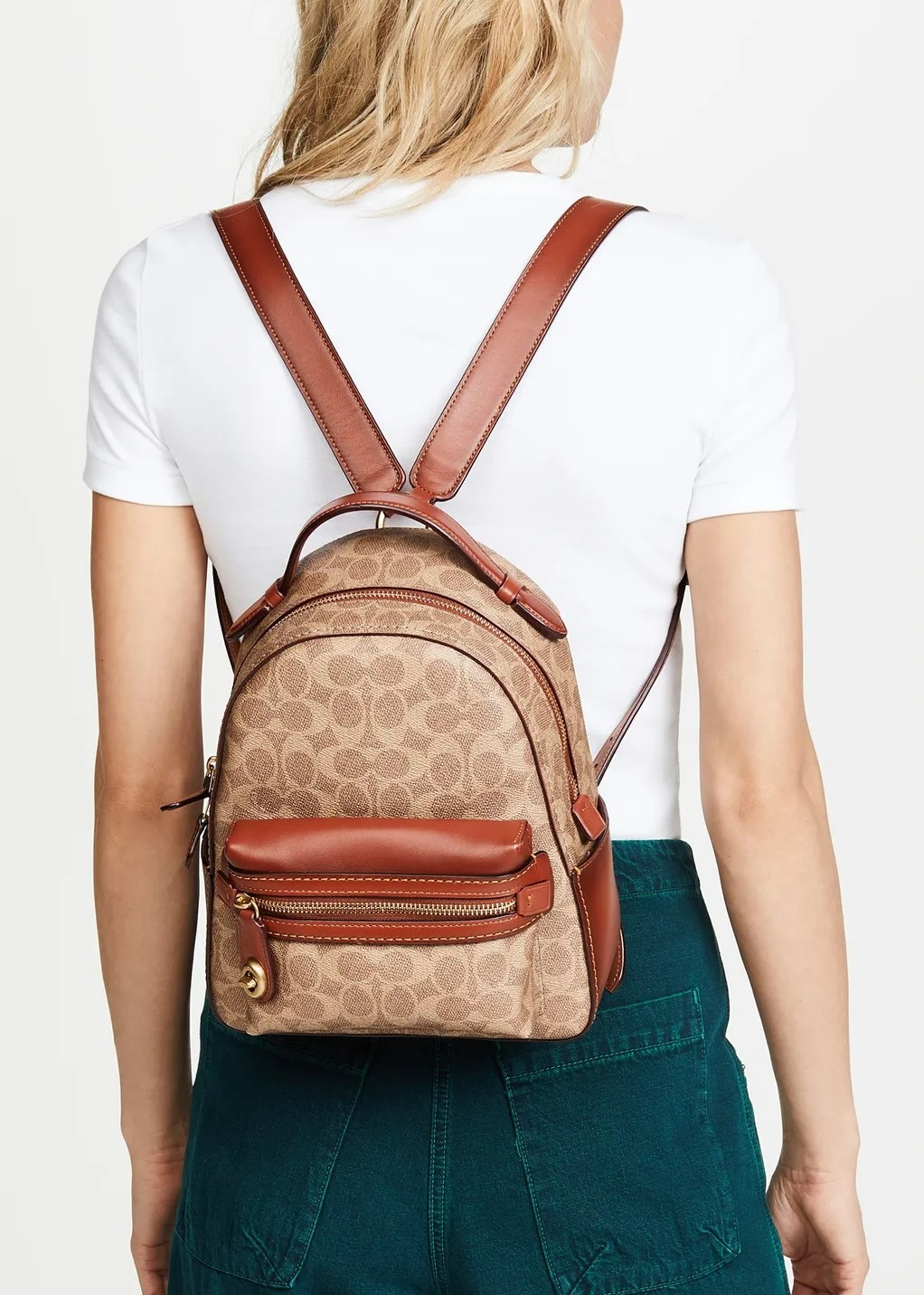 BALO COACH NỮ KÈM KHÓA XOAY CAMPUS BACKPACK 23 IN SIGNATURE CANVAS 9