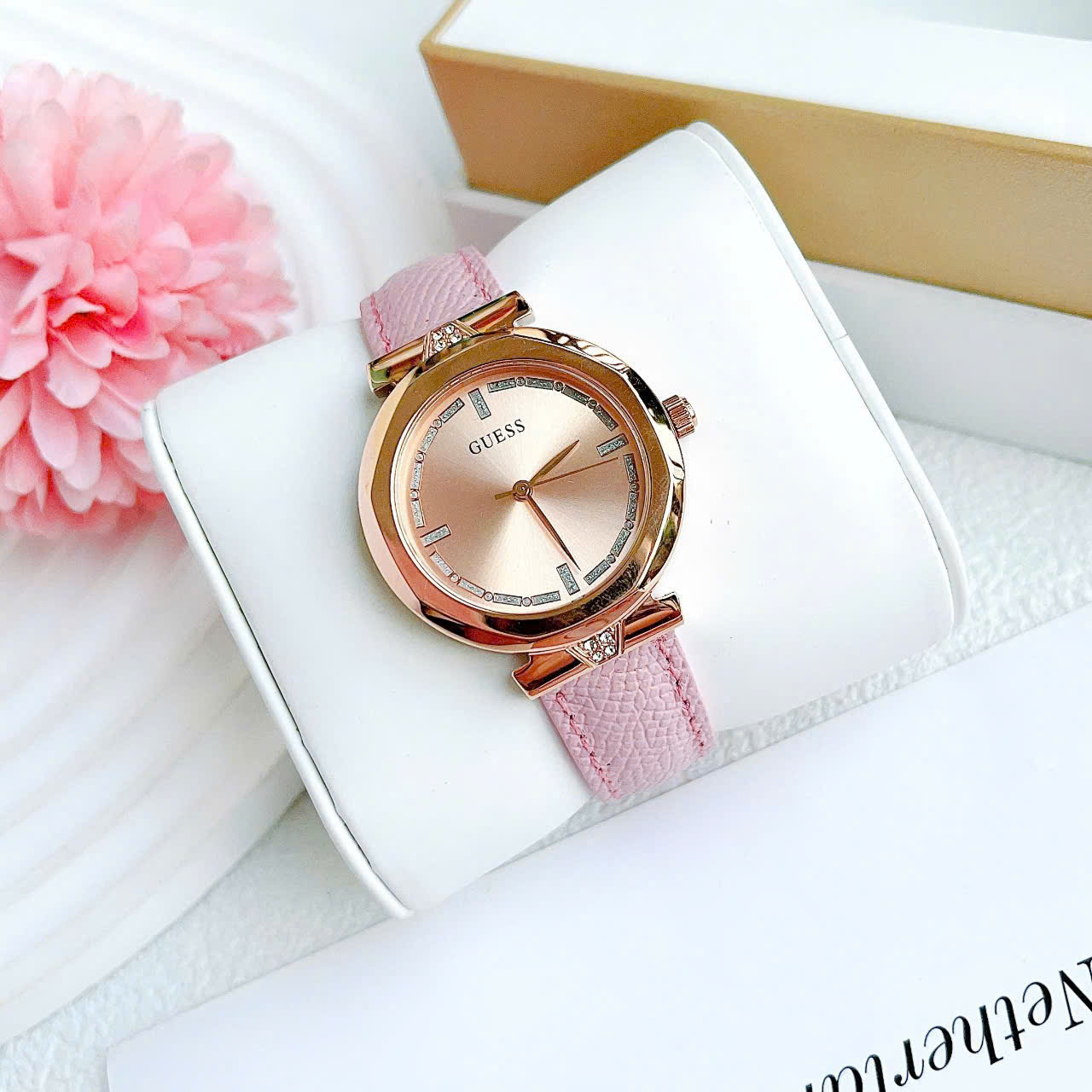 Đồng hồ đeo tay nữ Guess Rumour Analog Stainless Steel Watch GW0613L3 13