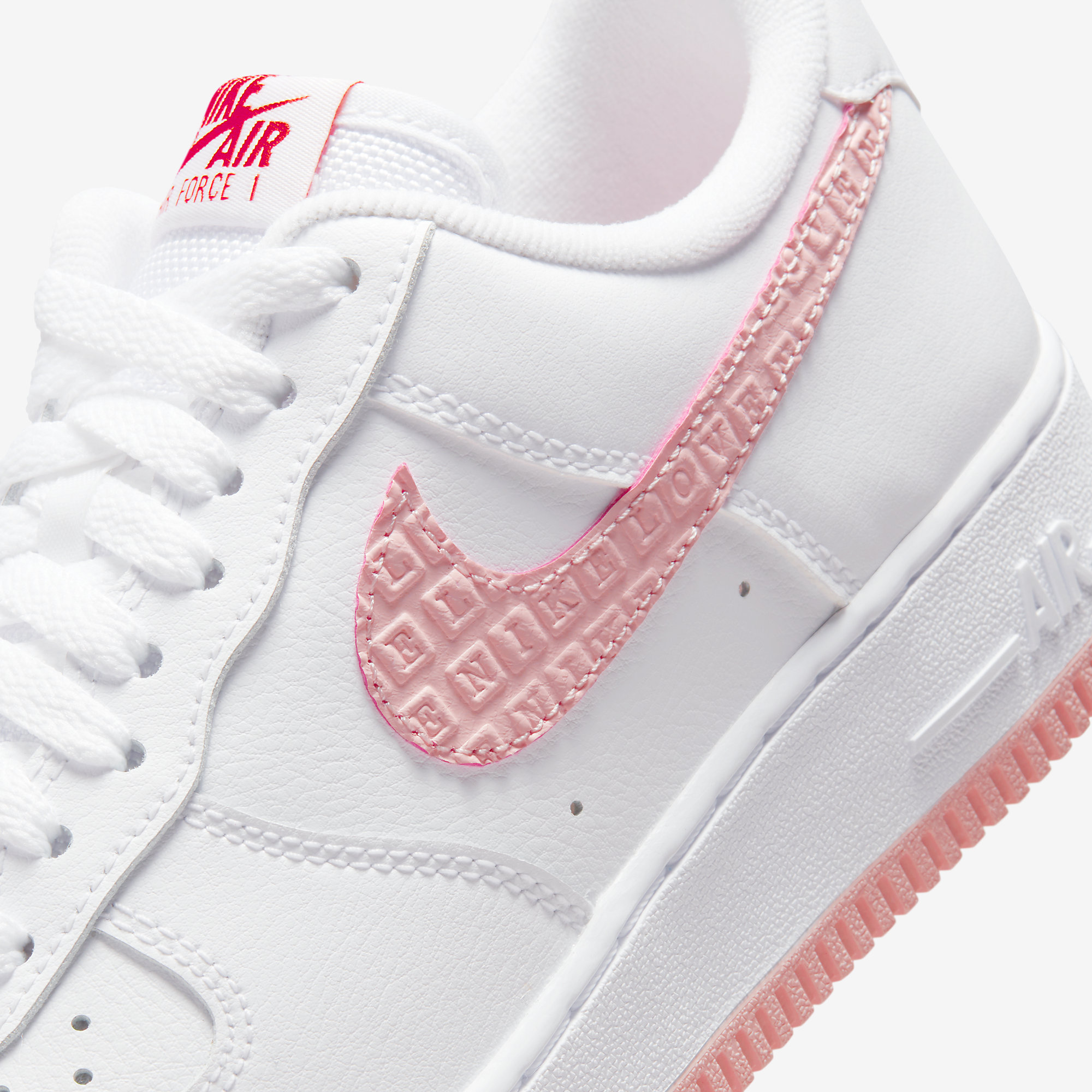 GIÀY NỮ NIKE AIR FORCE 1 07 LOW VD VALENTINE S DAY WHITE ATMOSPHERE UNIVERSITY RED SAIL DQ9320-100 17